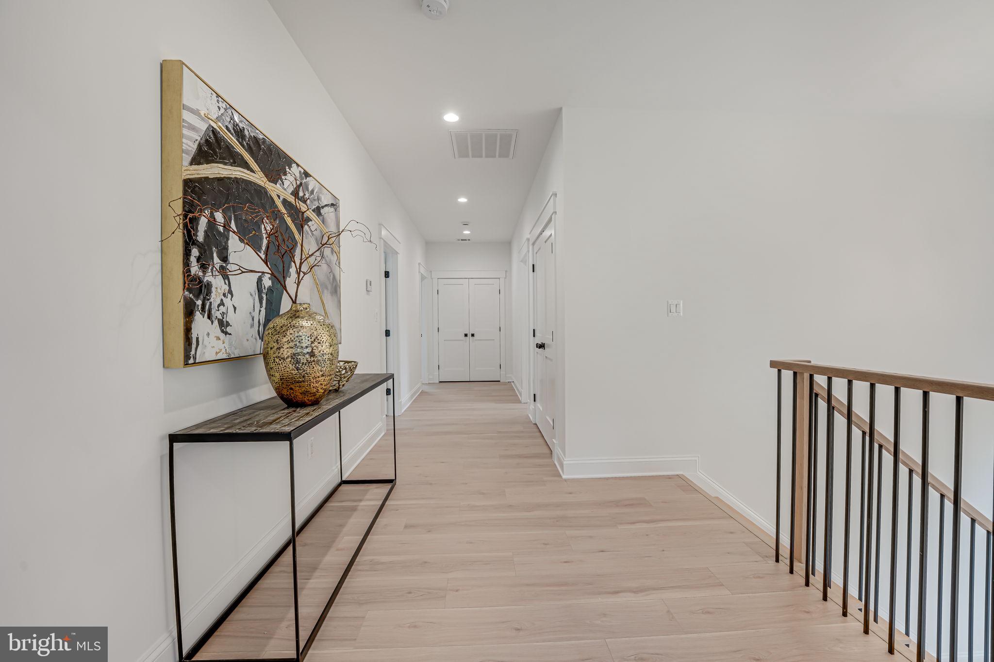 ADDISON HEIGHTS - Residential