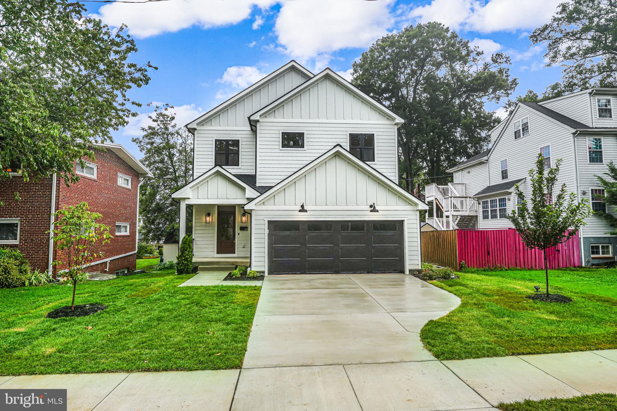 ADDISON HEIGHTS - Residential