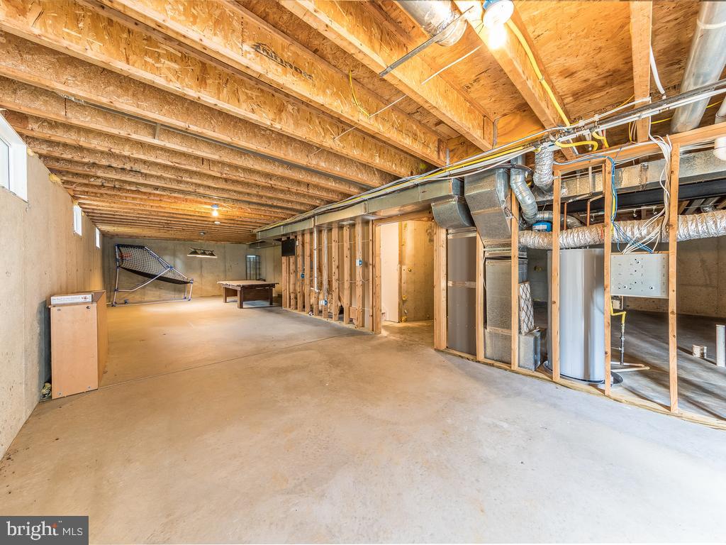 SOMERSET LANDING - Residential