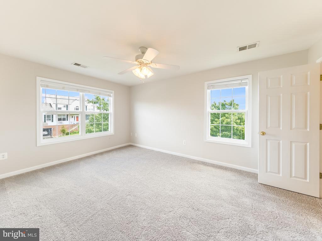 SOMERSET LANDING - Residential