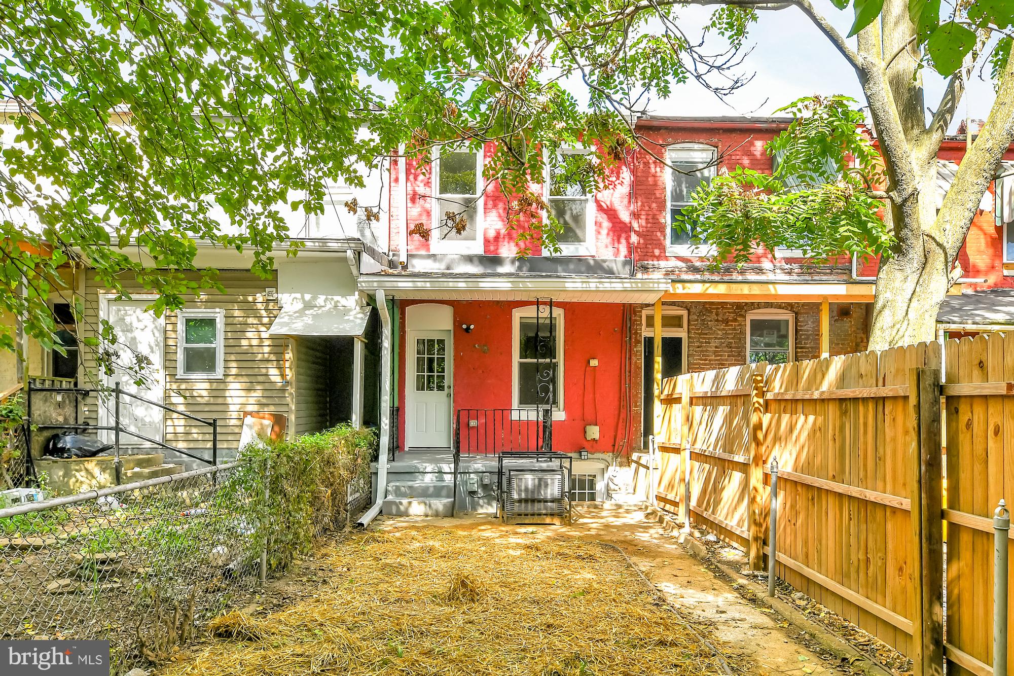 CURTIS BAY - Residential Lease