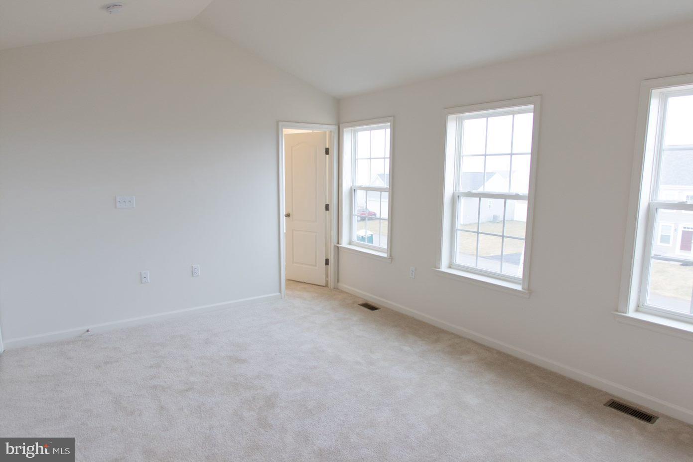 MCCAULEY CROSSING - Residential