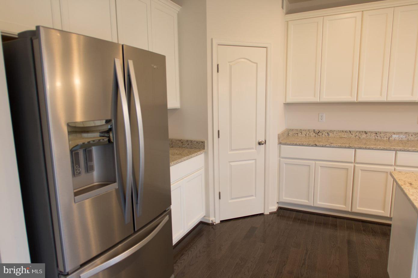 MCCAULEY CROSSING - Residential