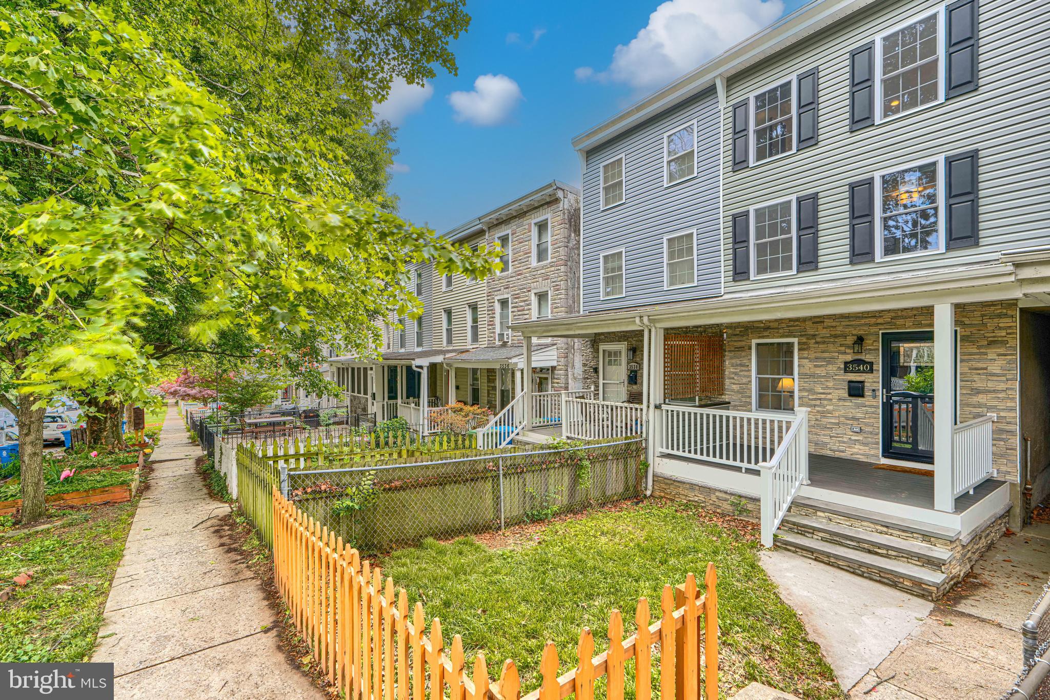 HAMPDEN HISTORIC DISTRICT - Residential