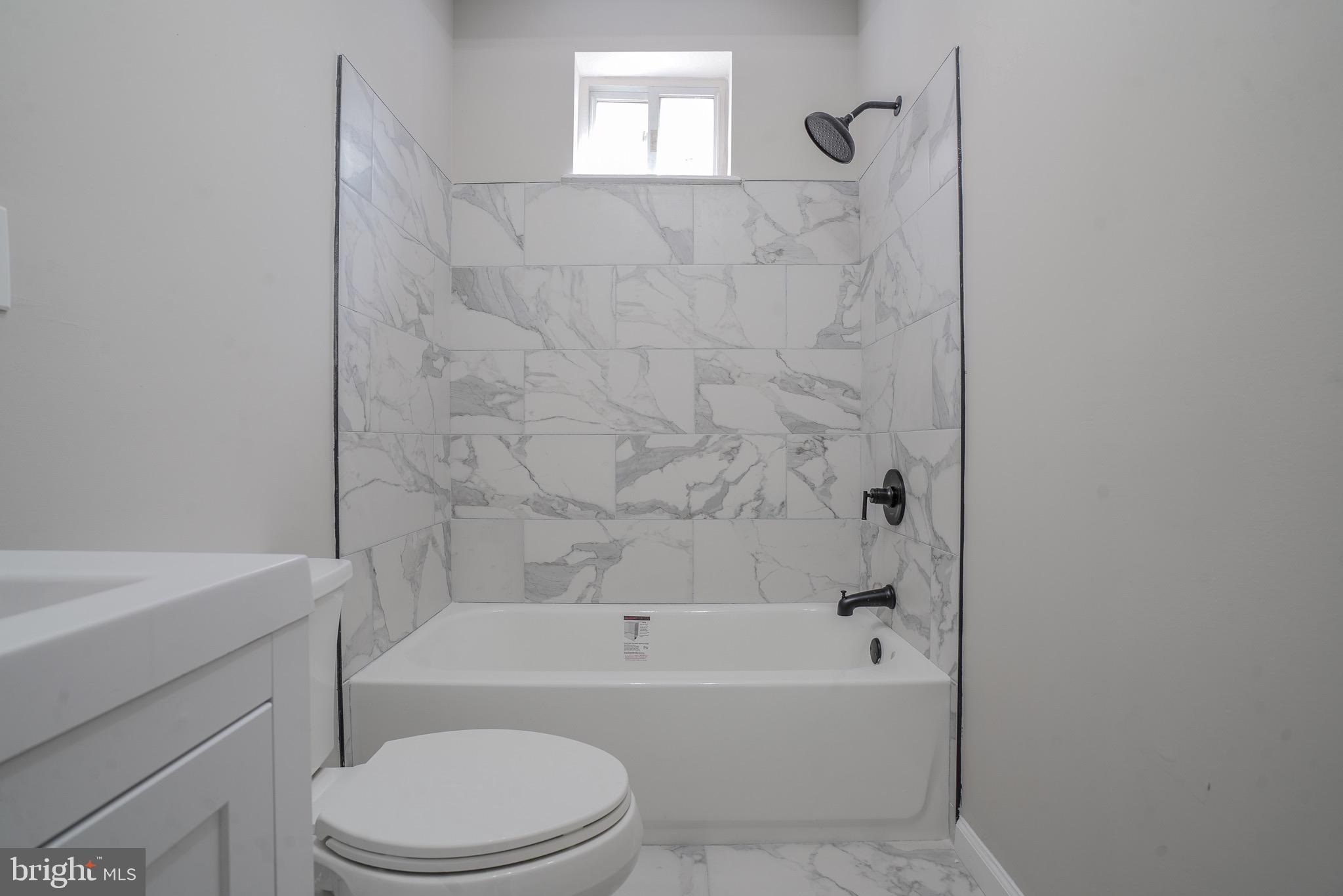 FRANCISVILLE - Residential Lease