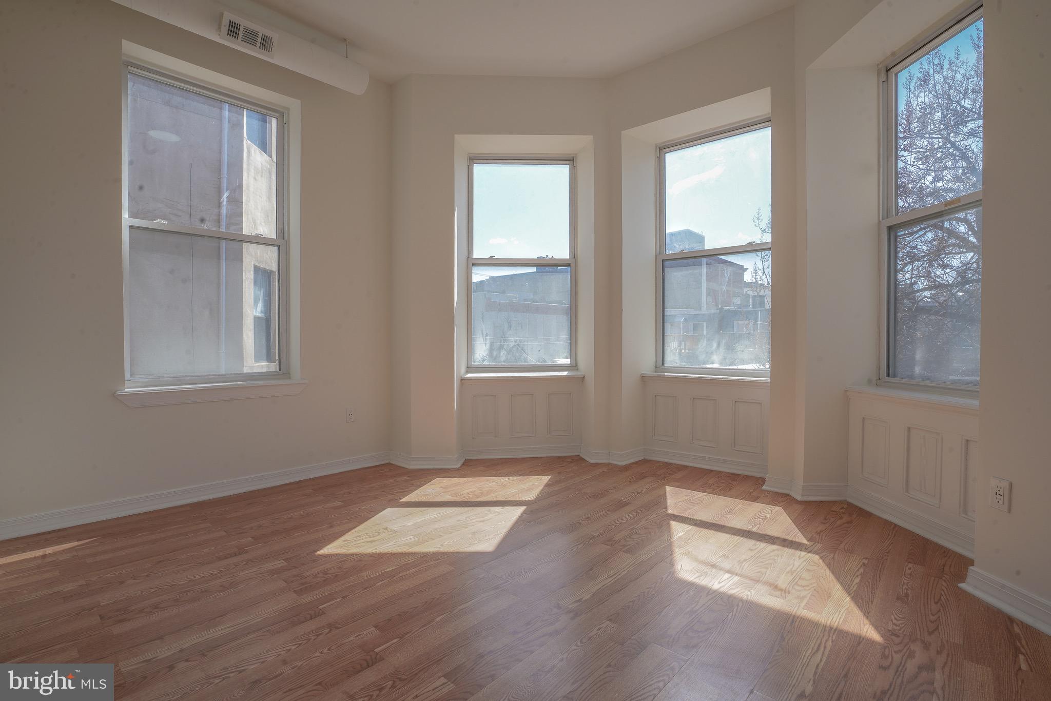 FRANCISVILLE - Residential Lease