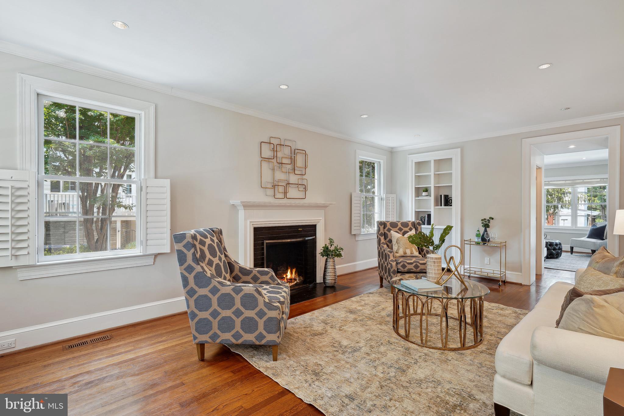CLEVELAND PARK - Residential