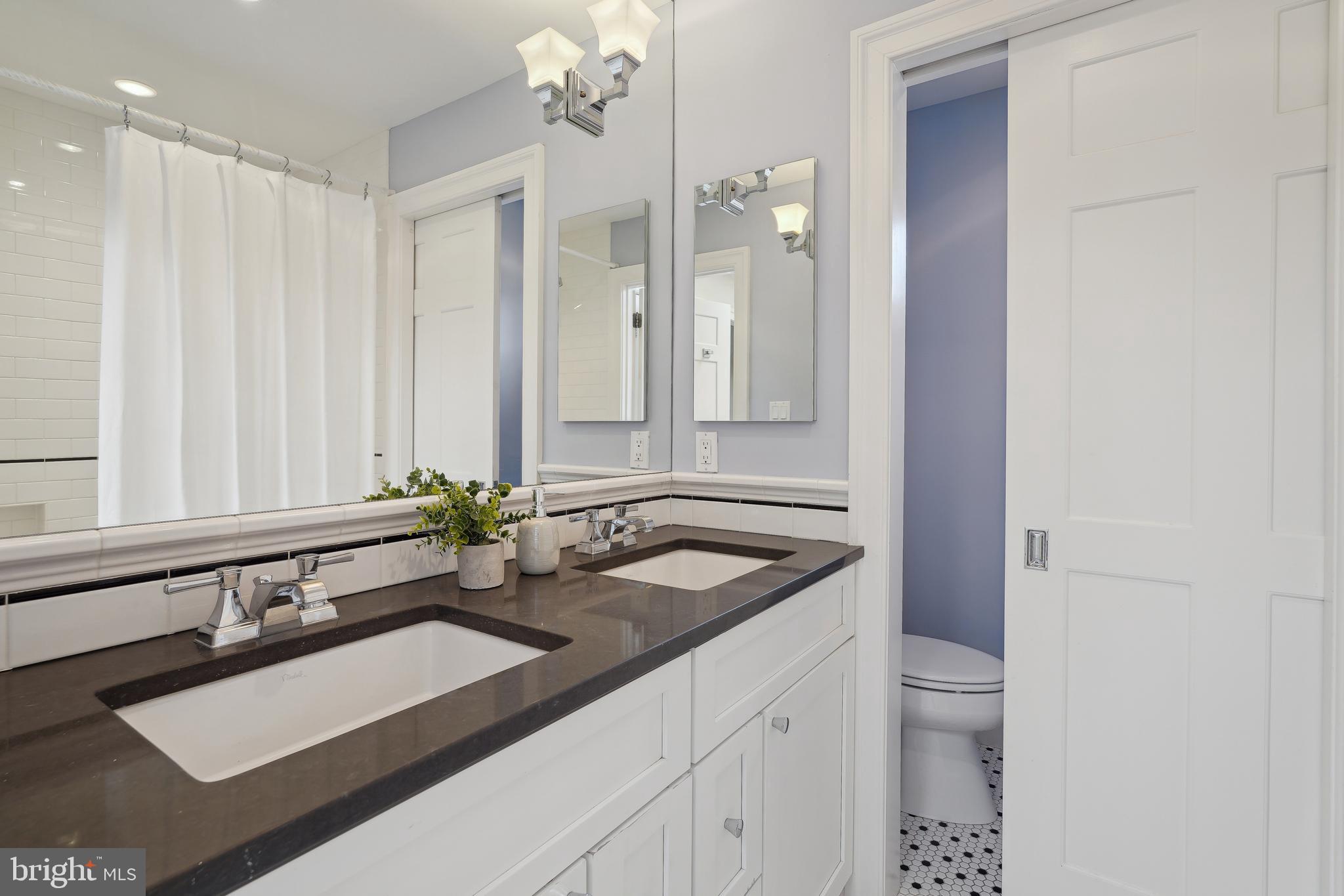 CLEVELAND PARK - Residential