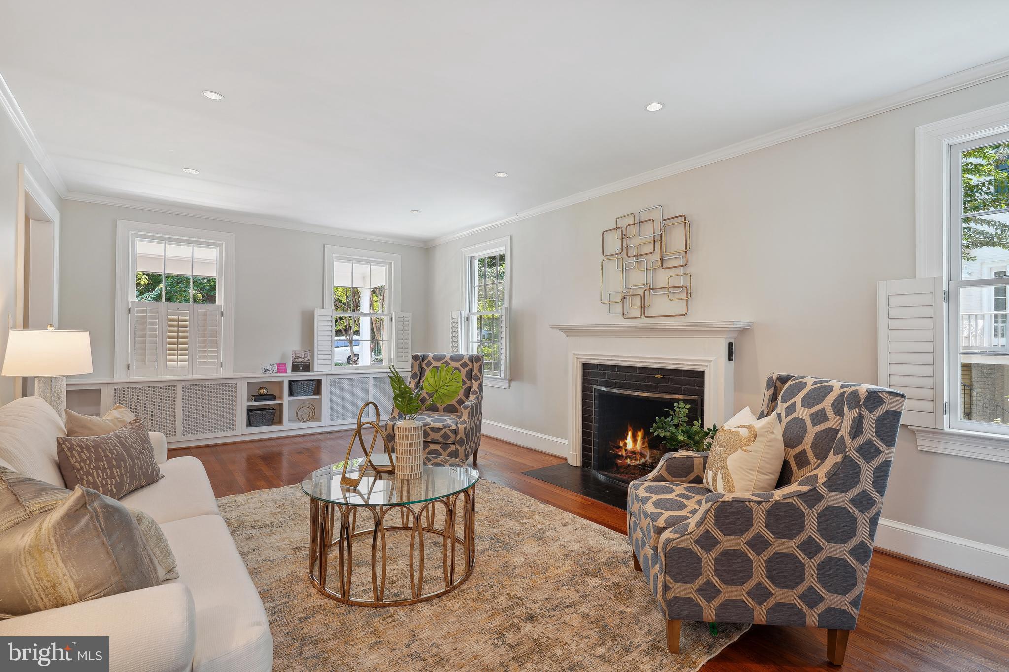 CLEVELAND PARK - Residential