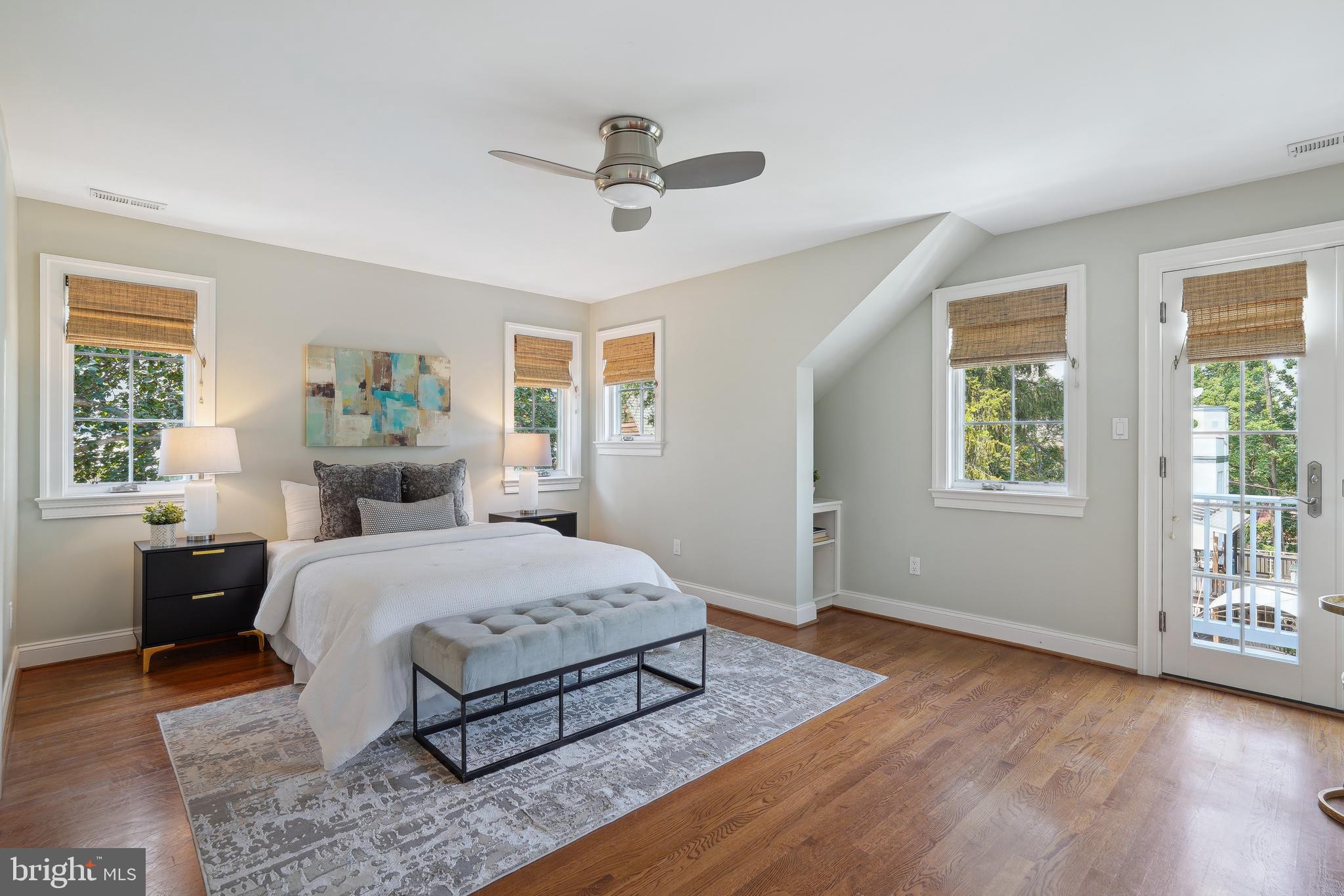CLEVELAND PARK - Residential