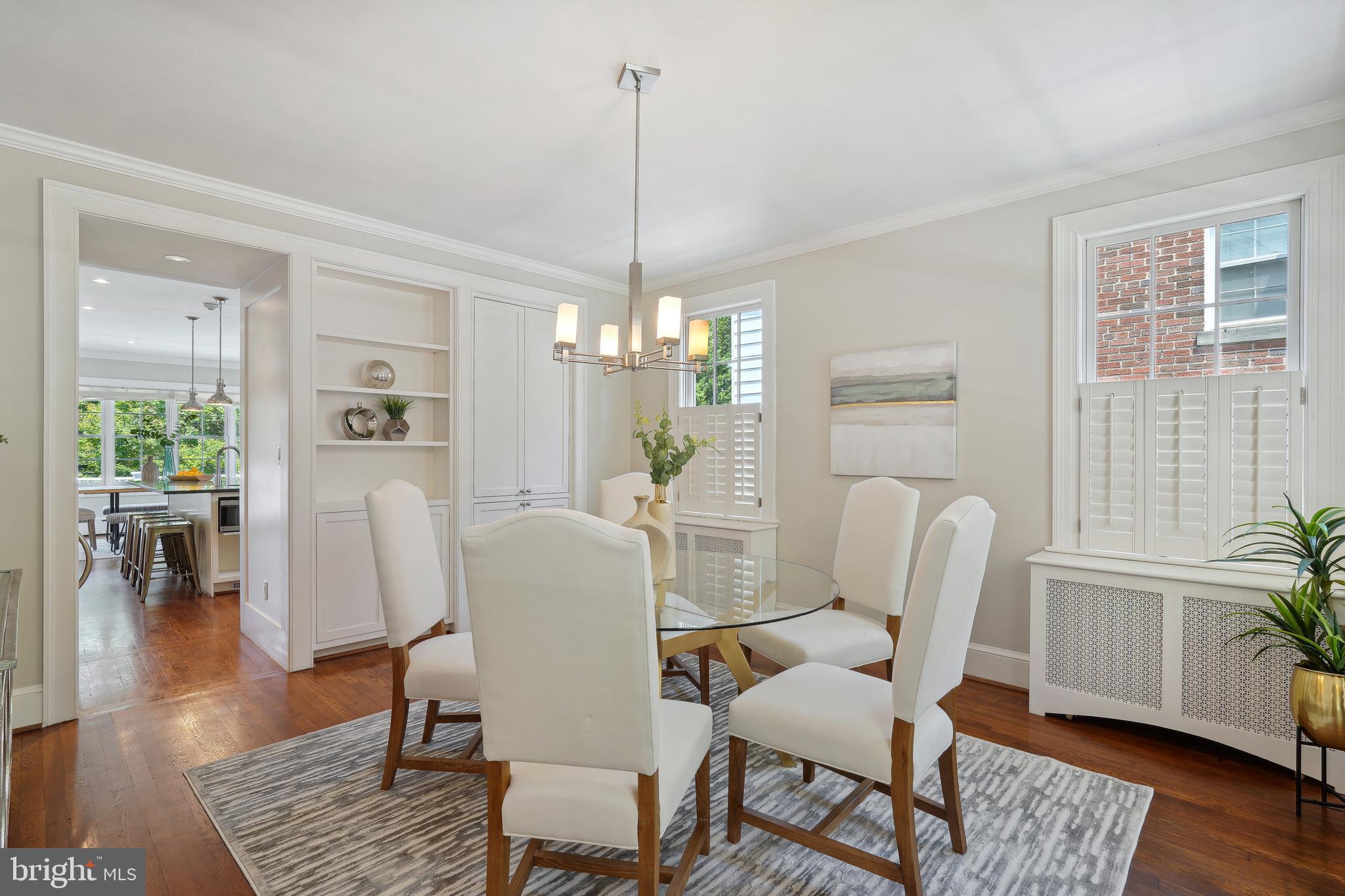 CLEVELAND PARK - Residential