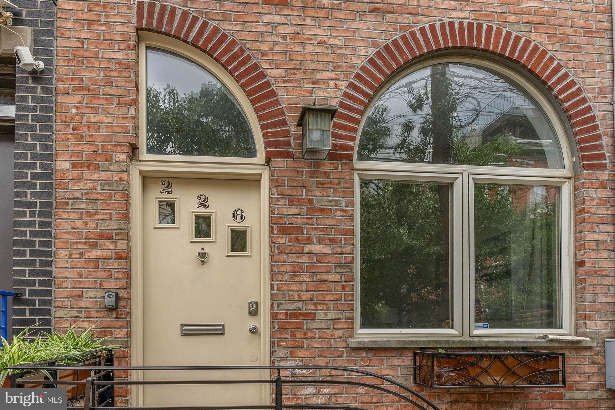 226 W WILDEY STREET