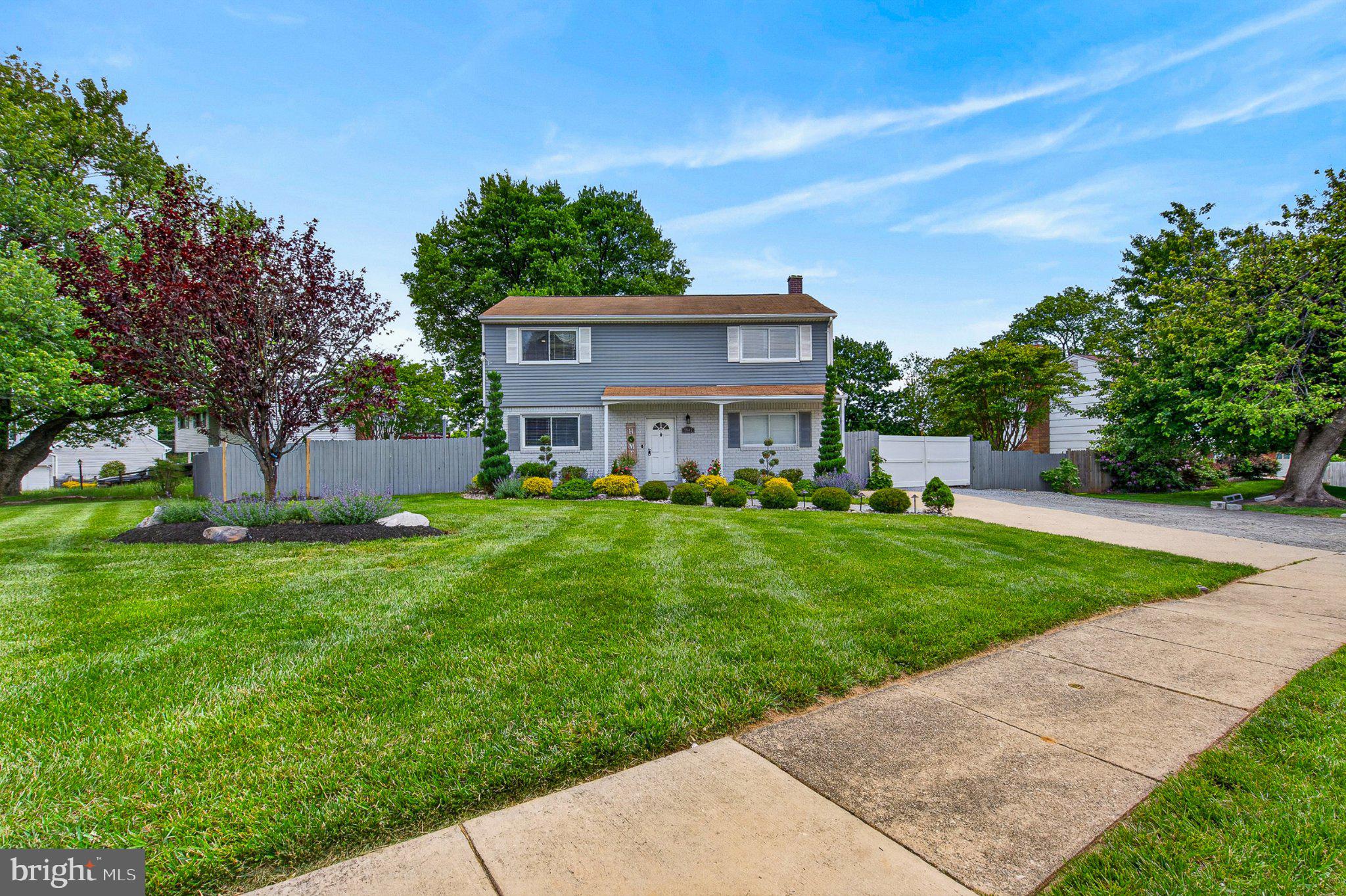 FOX RIDGE - Residential