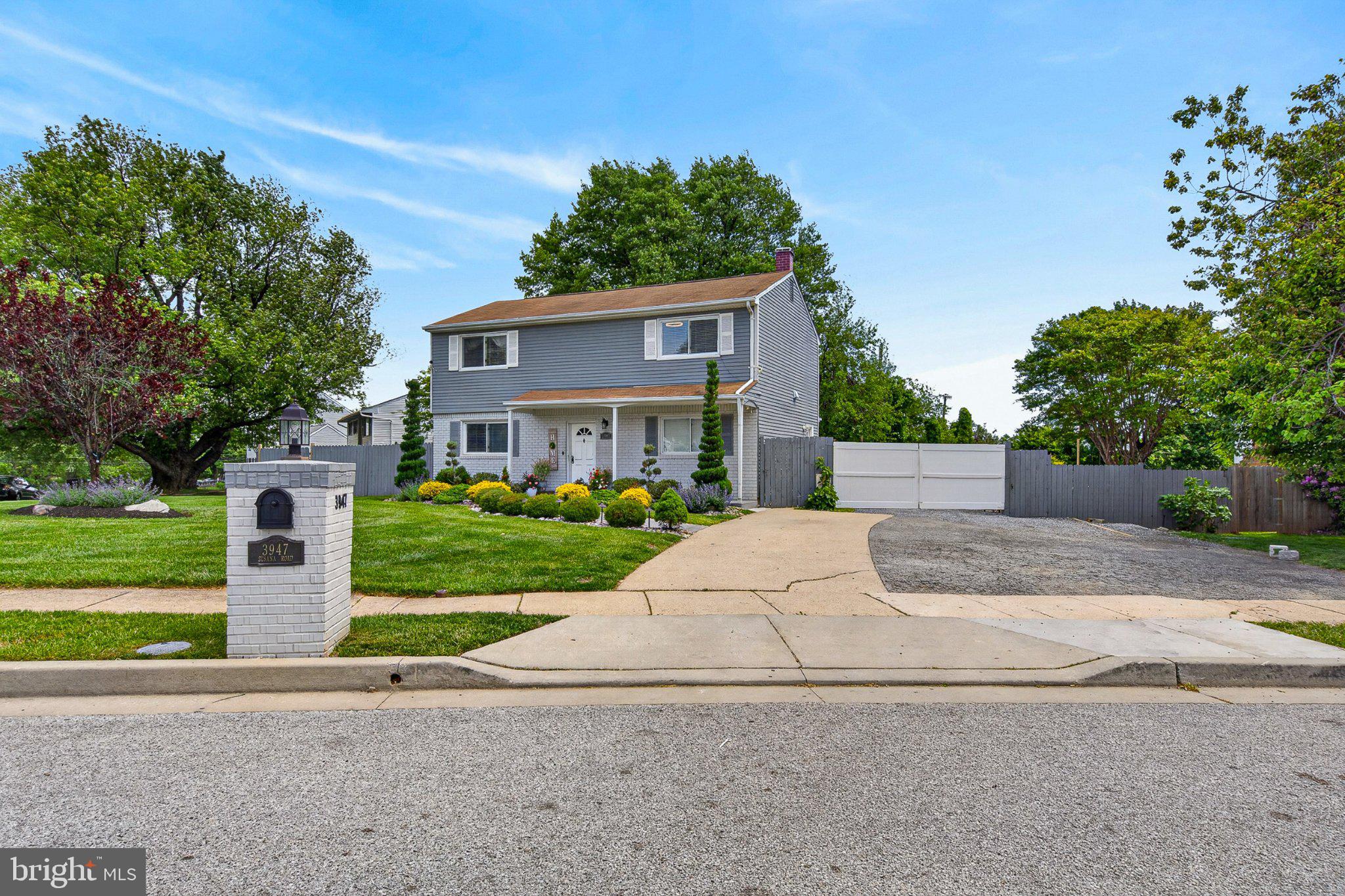 FOX RIDGE - Residential
