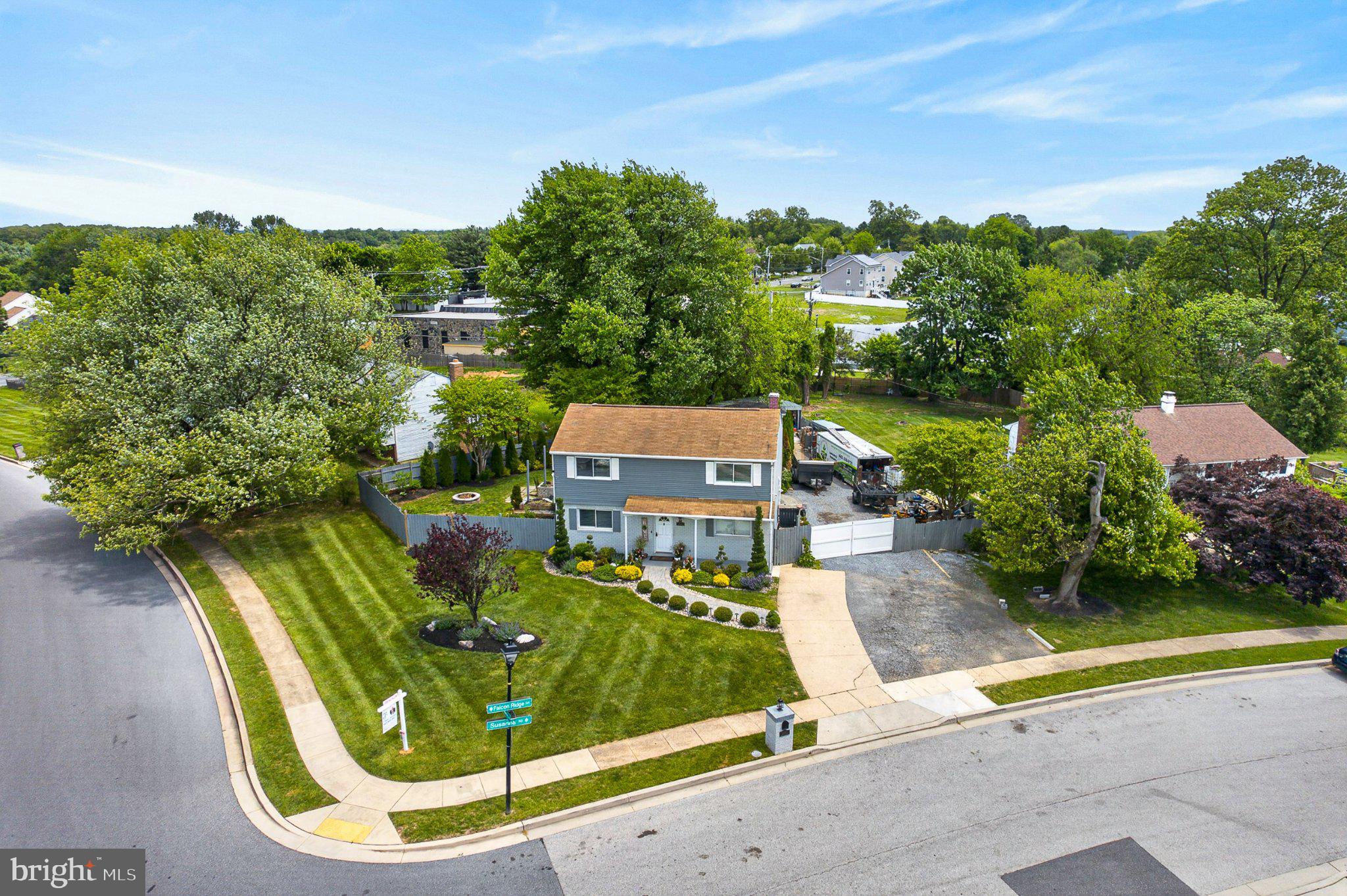 FOX RIDGE - Residential