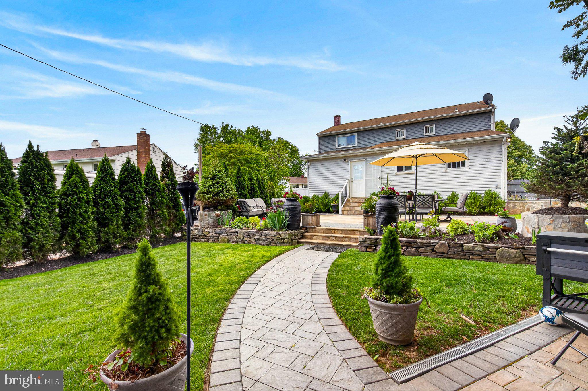 FOX RIDGE - Residential