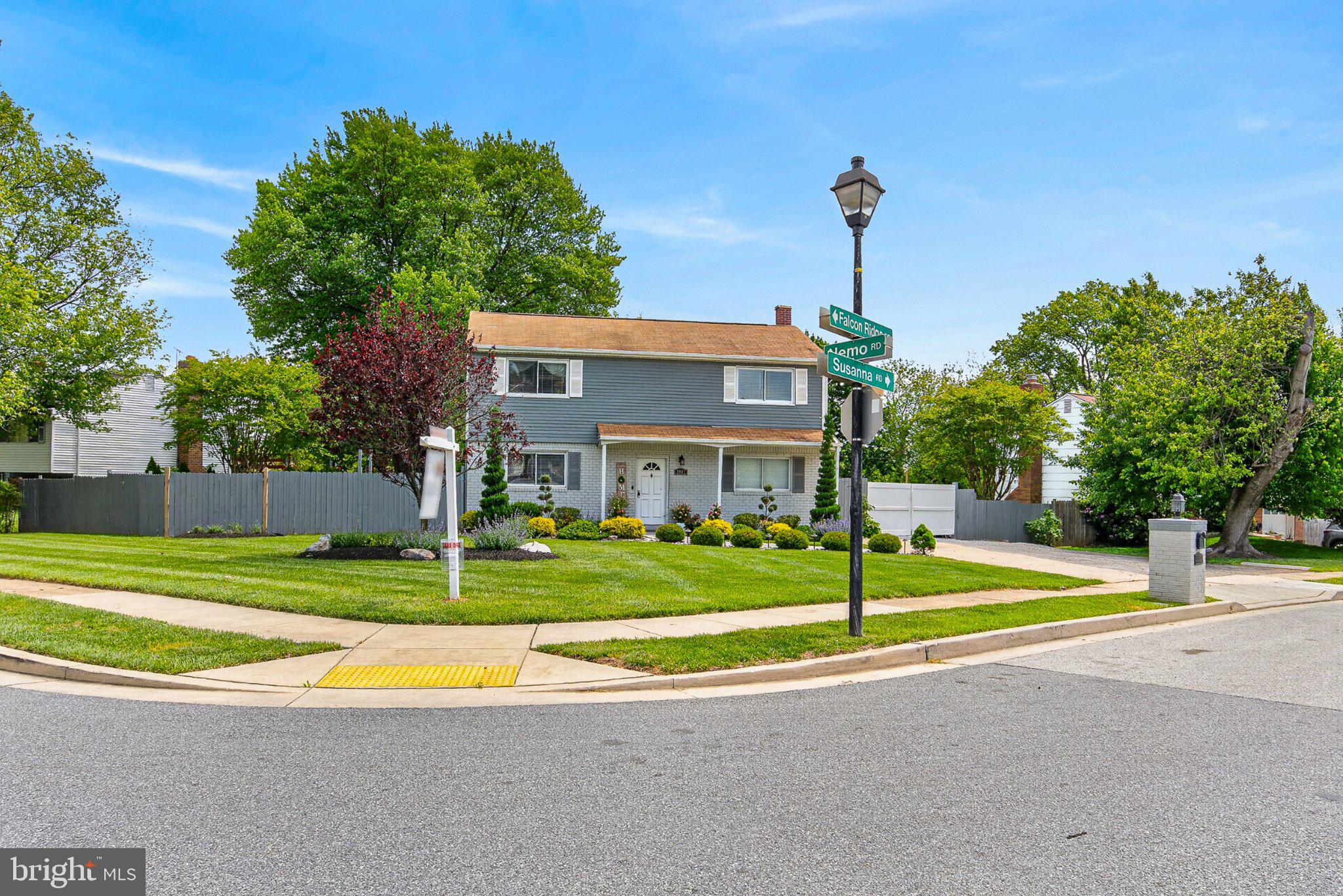 FOX RIDGE - Residential