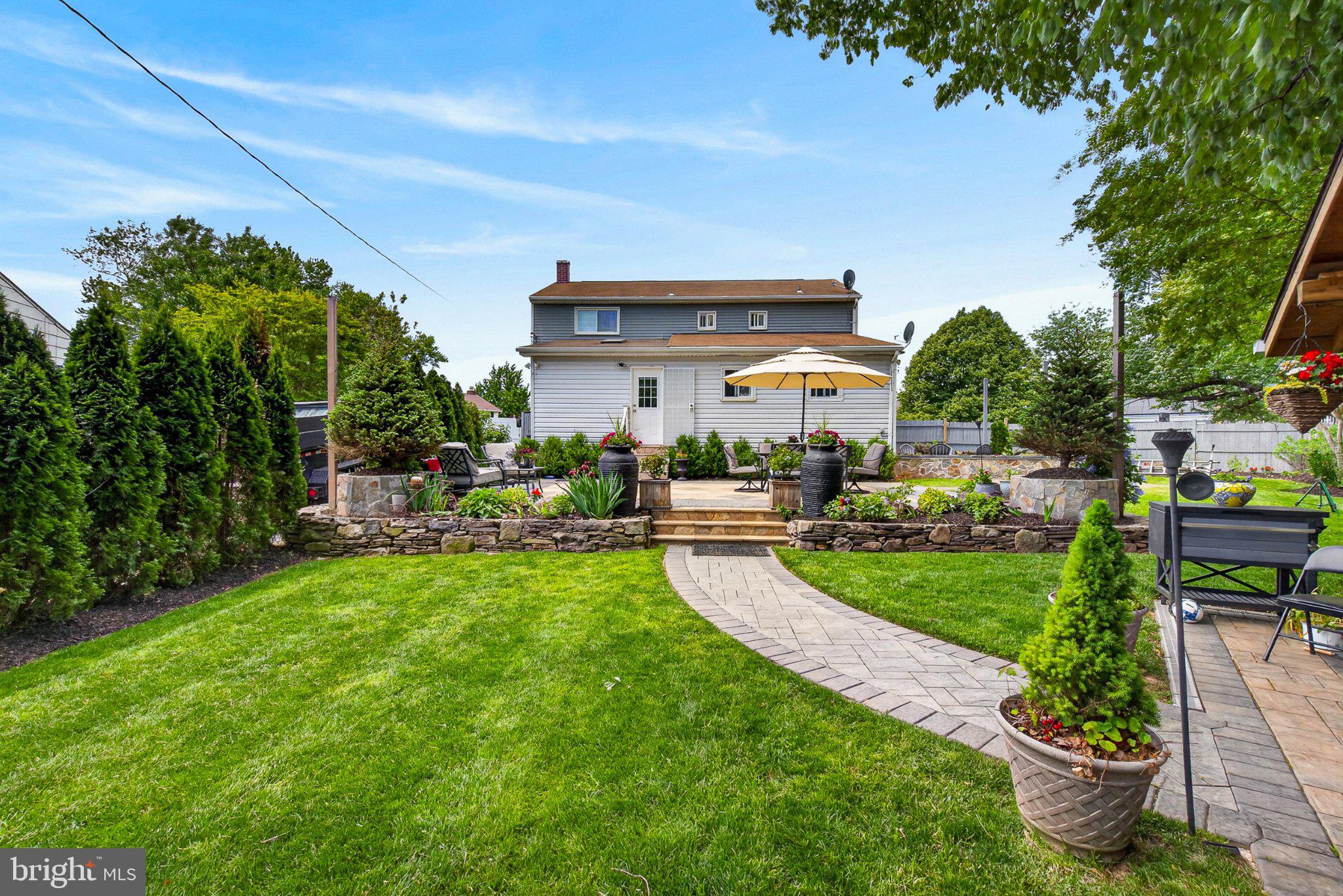 FOX RIDGE - Residential