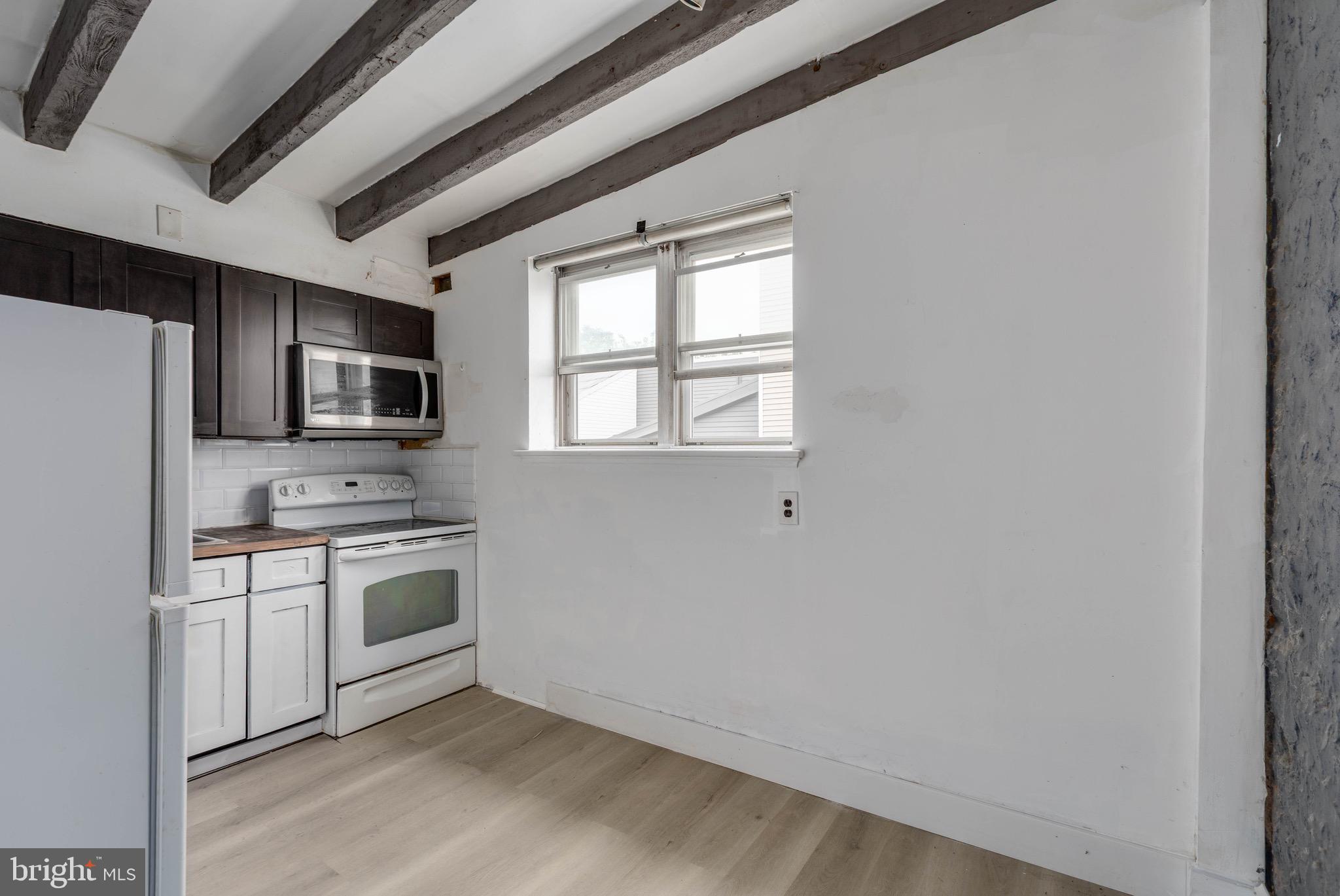 FAIRHILL - Residential Lease