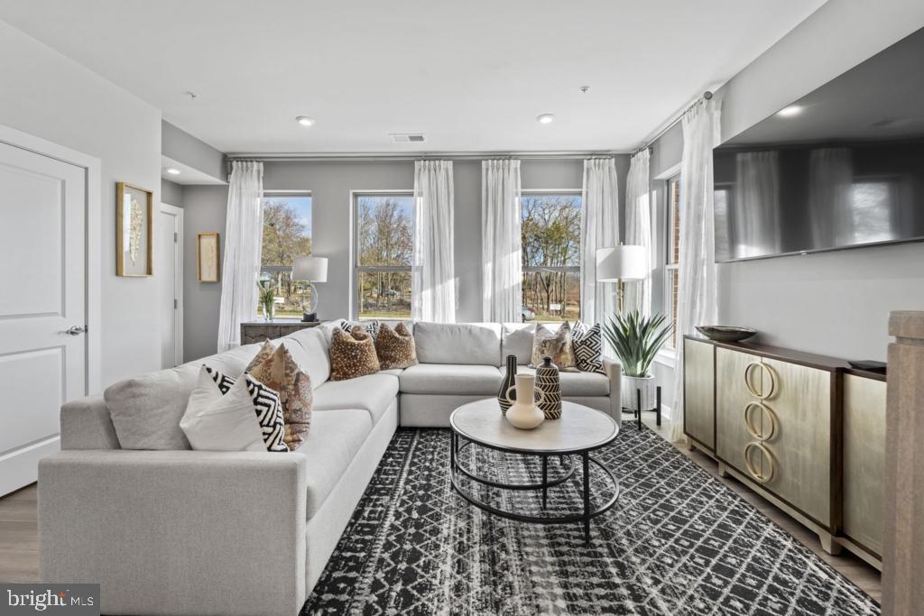 DULLES TECHNOLOGY - Residential