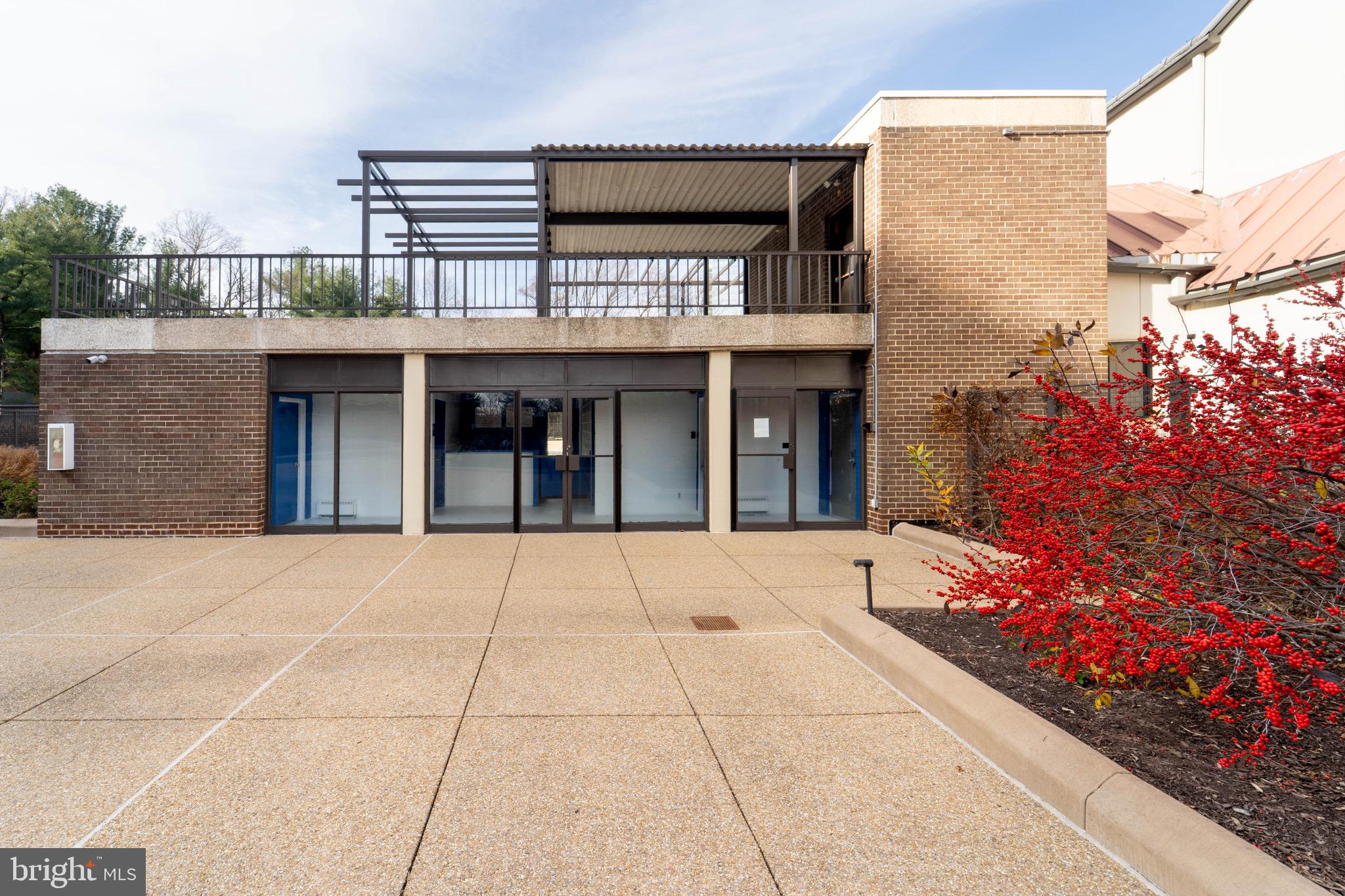 ENCORE OF MCLEAN - Residential Lease