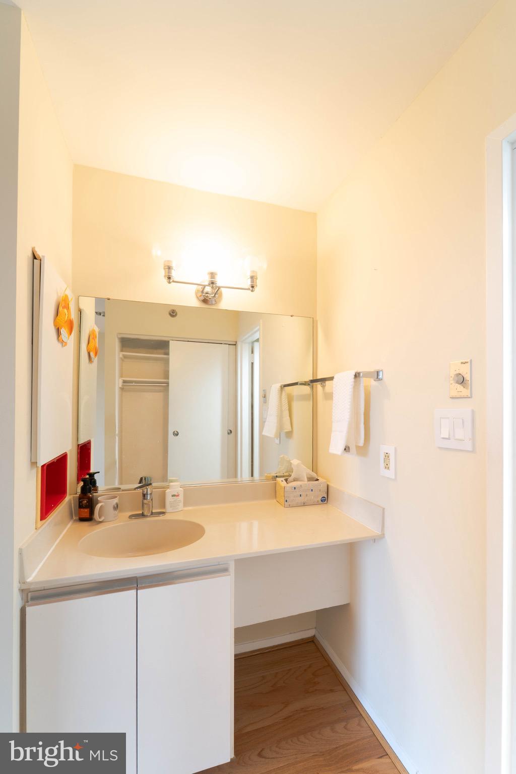 ENCORE OF MCLEAN - Residential Lease