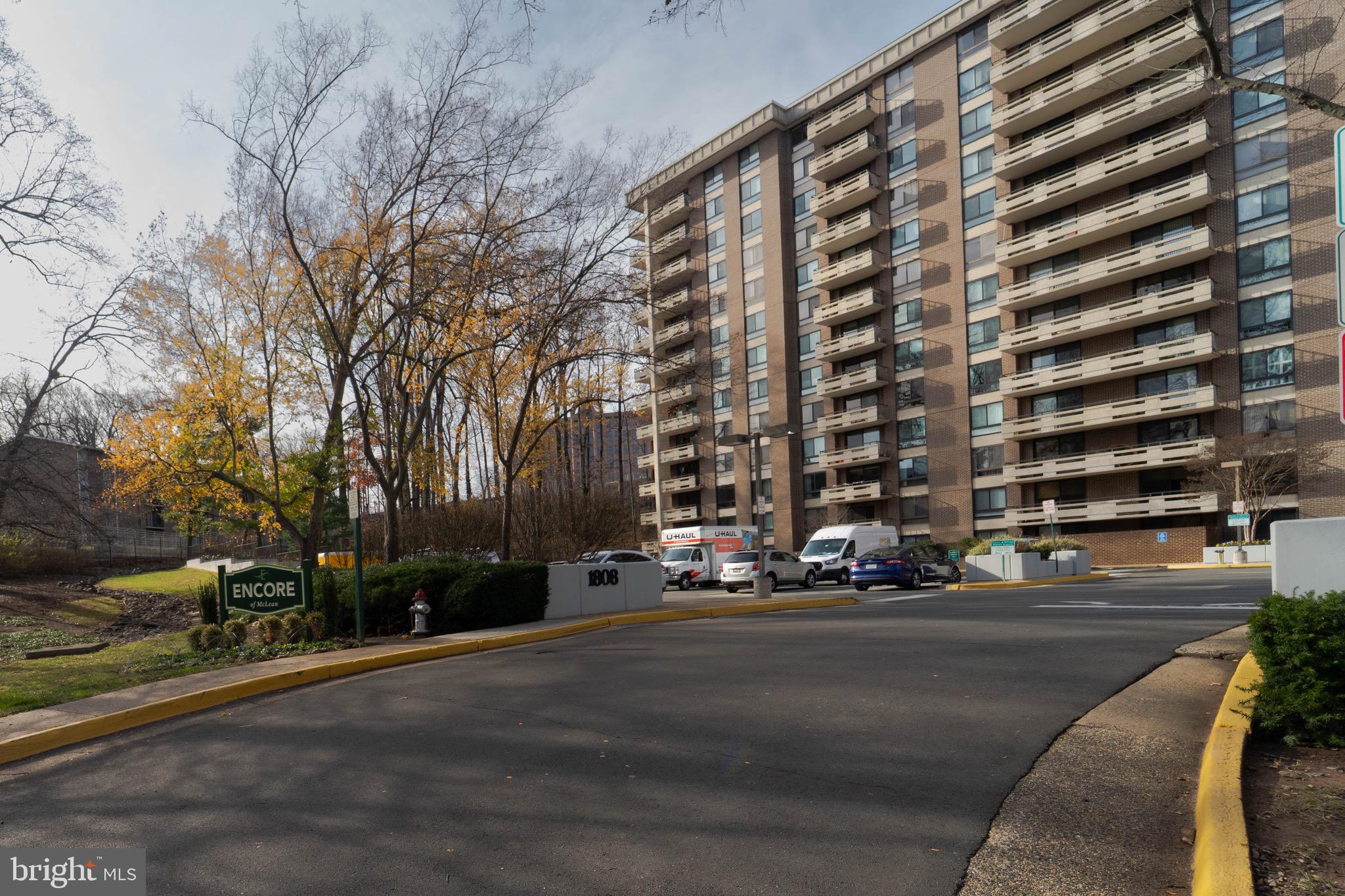 ENCORE OF MCLEAN - Residential Lease