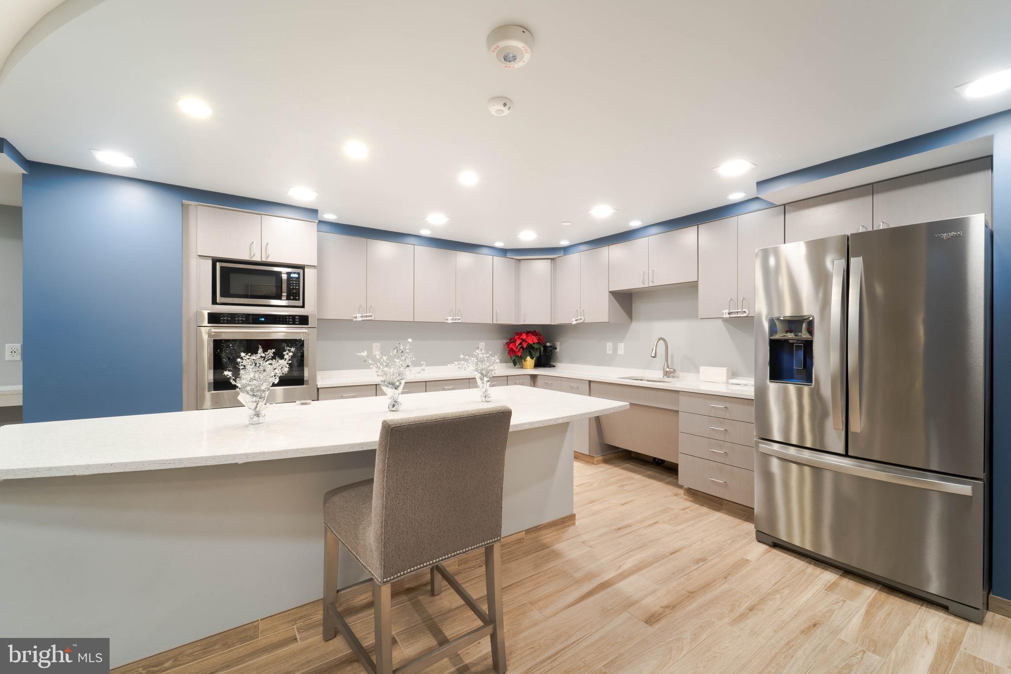 ENCORE OF MCLEAN - Residential Lease