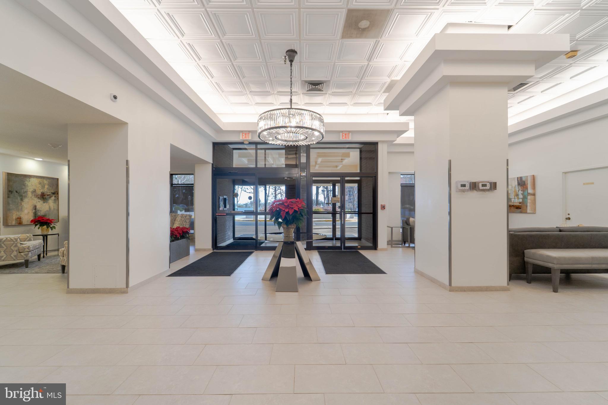 ENCORE OF MCLEAN - Residential Lease