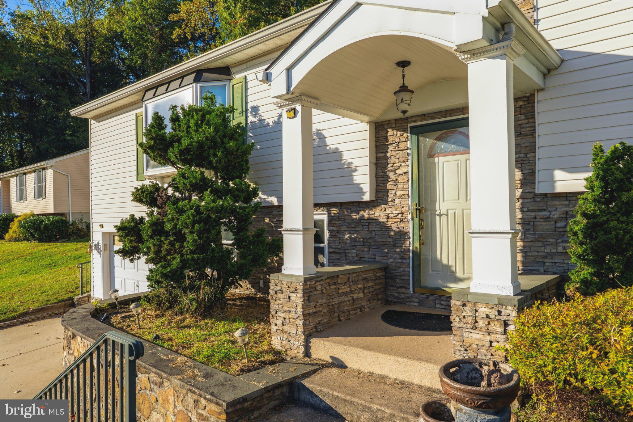 514 PENNY LANE LANE