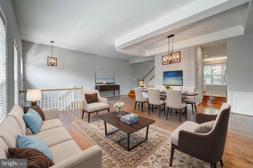 Photo of 6138 Manchester Park Circle, ALEXANDRIA, VA 22310 (MLS # VAFX2273630)