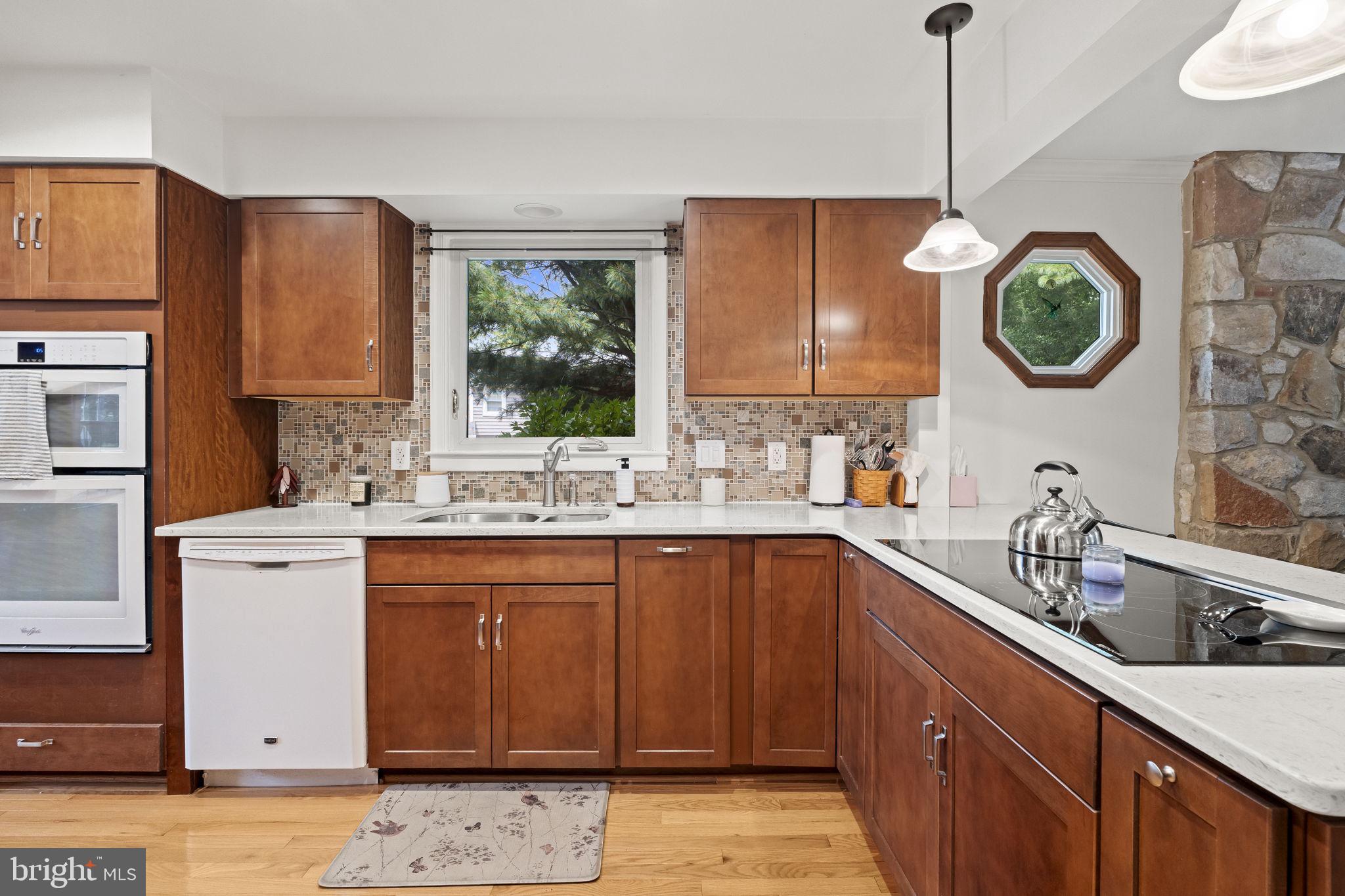 2502 SAINT CHARLES PLACE