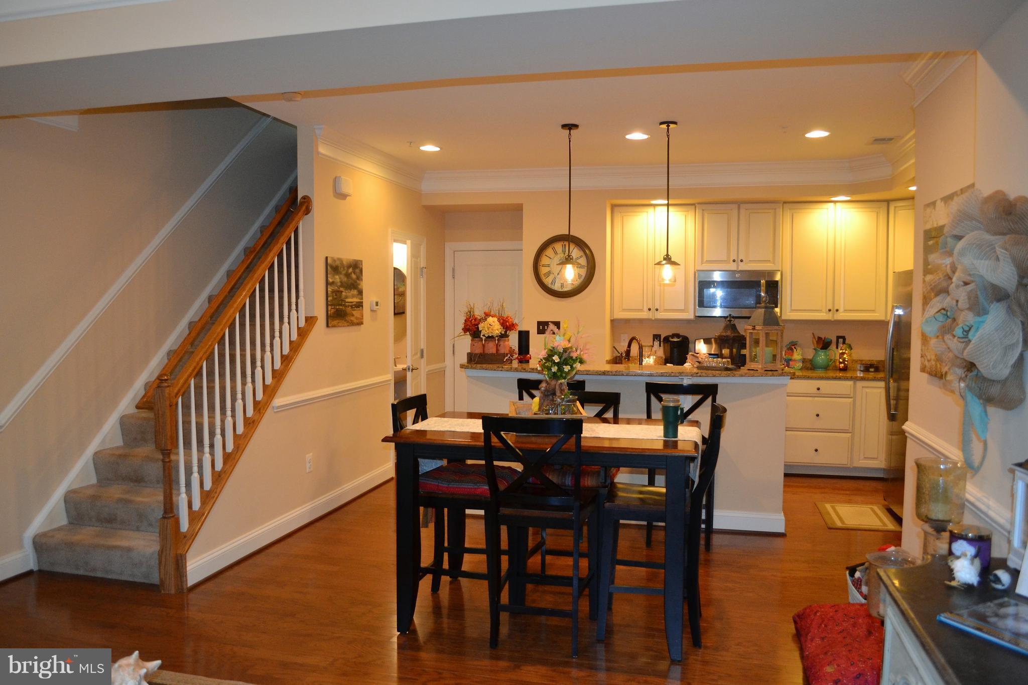 TOWN CENTER COMMONS - Residential