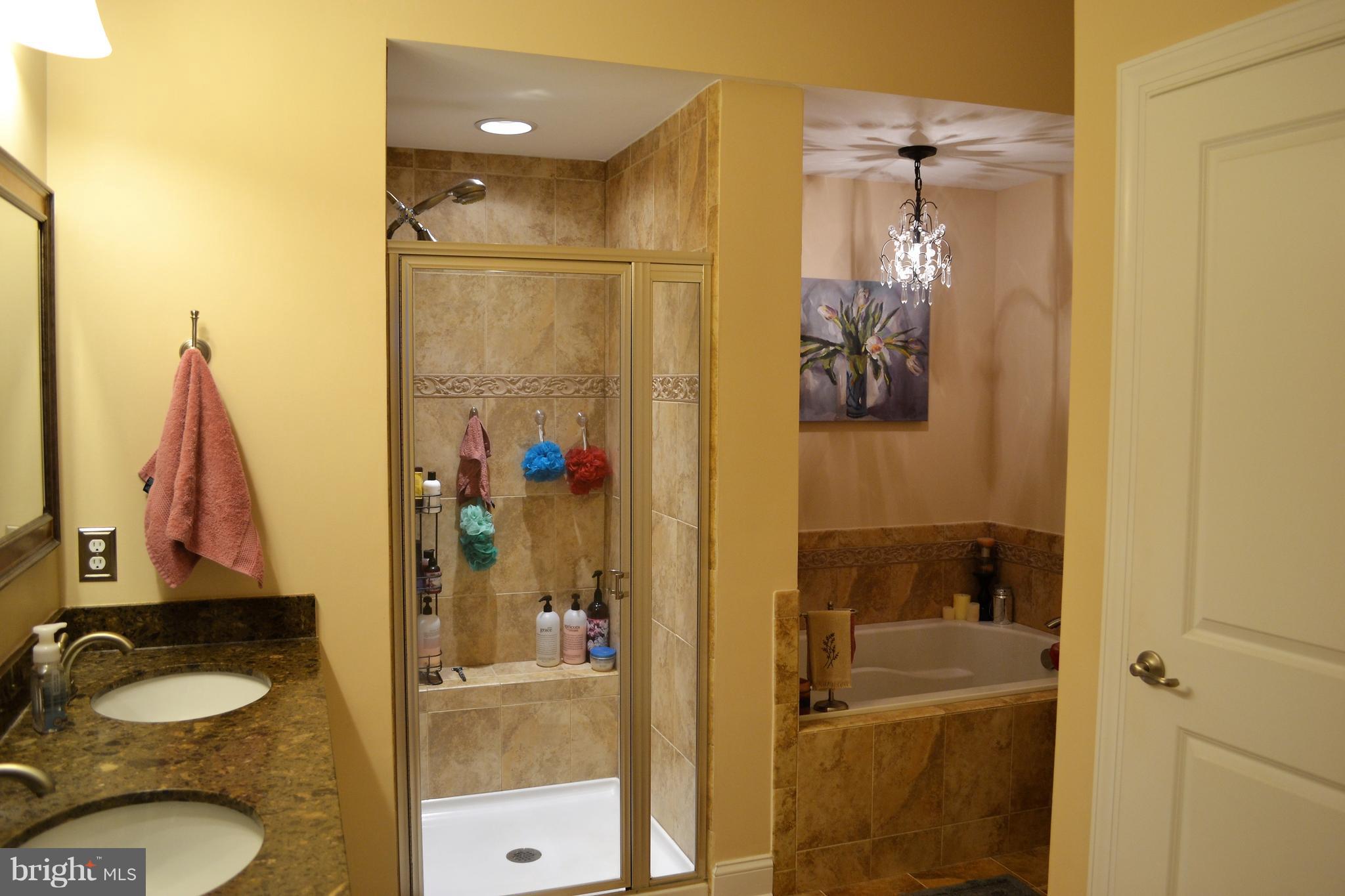 TOWN CENTER COMMONS - Residential