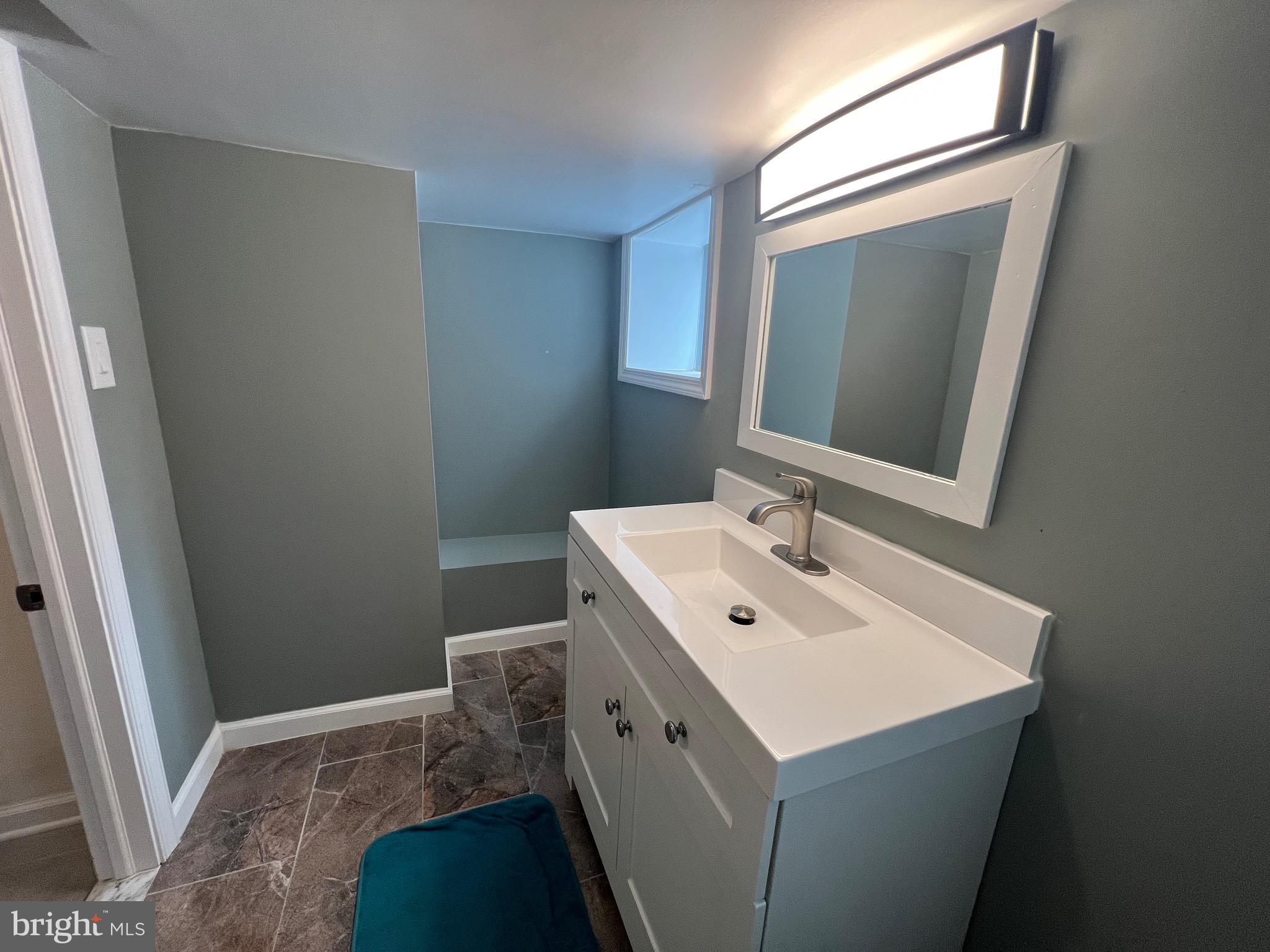 GRAYS FERRY - Residential
