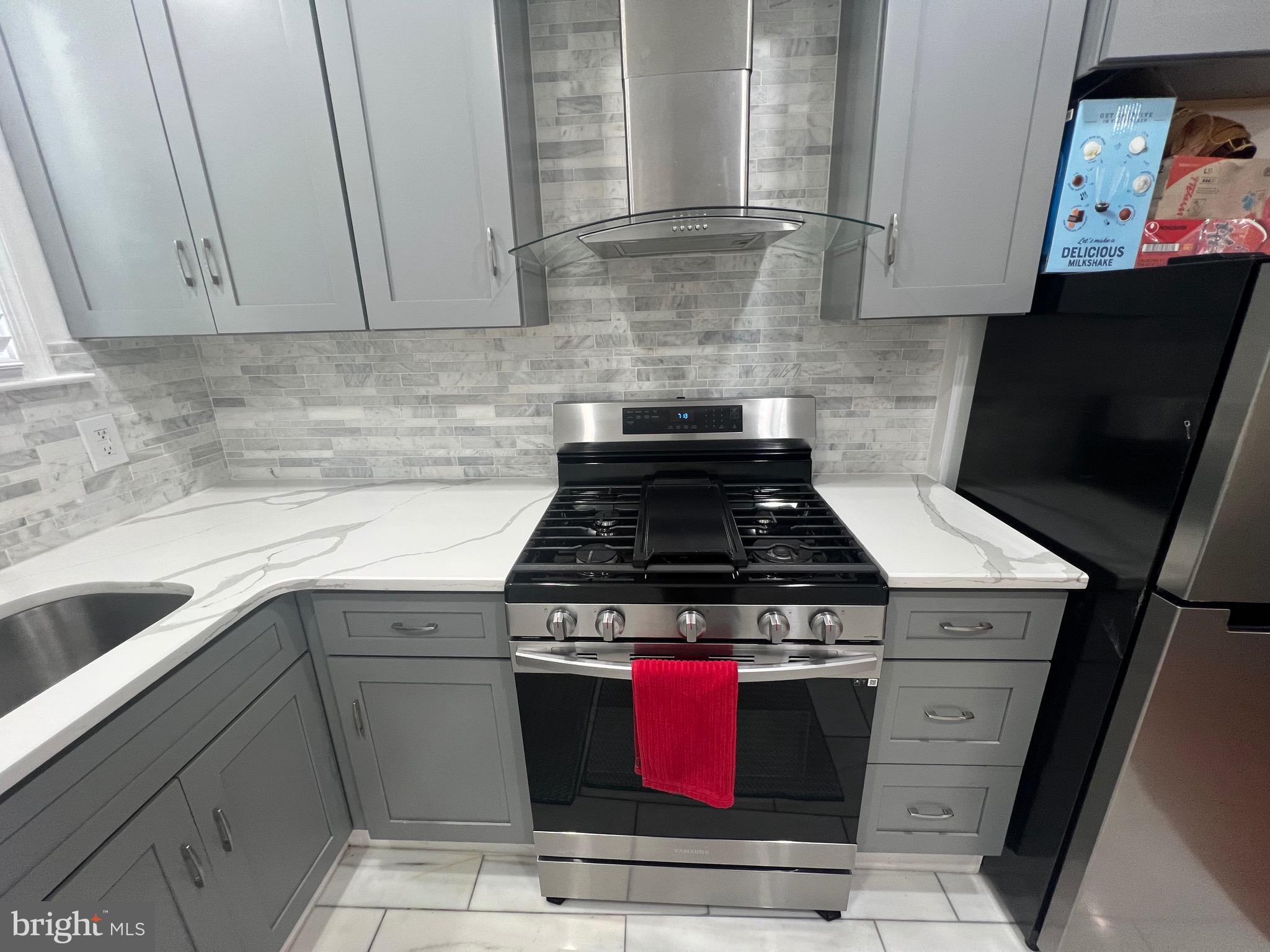 GRAYS FERRY - Residential