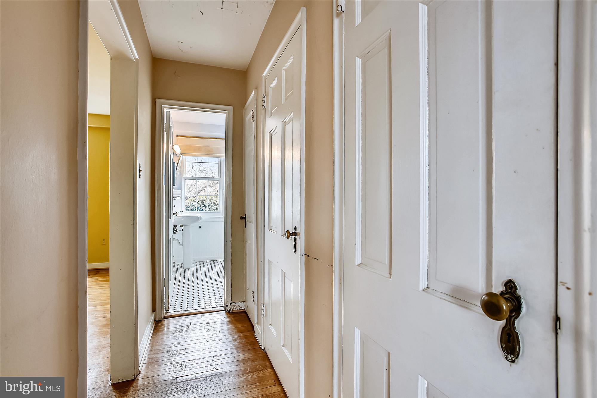 AUBURN VILLAGE - Residential