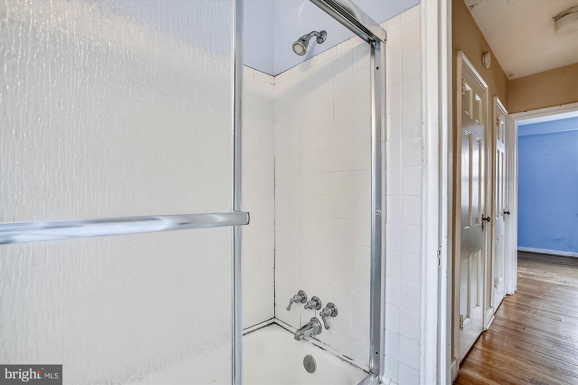 AUBURN VILLAGE - Residential