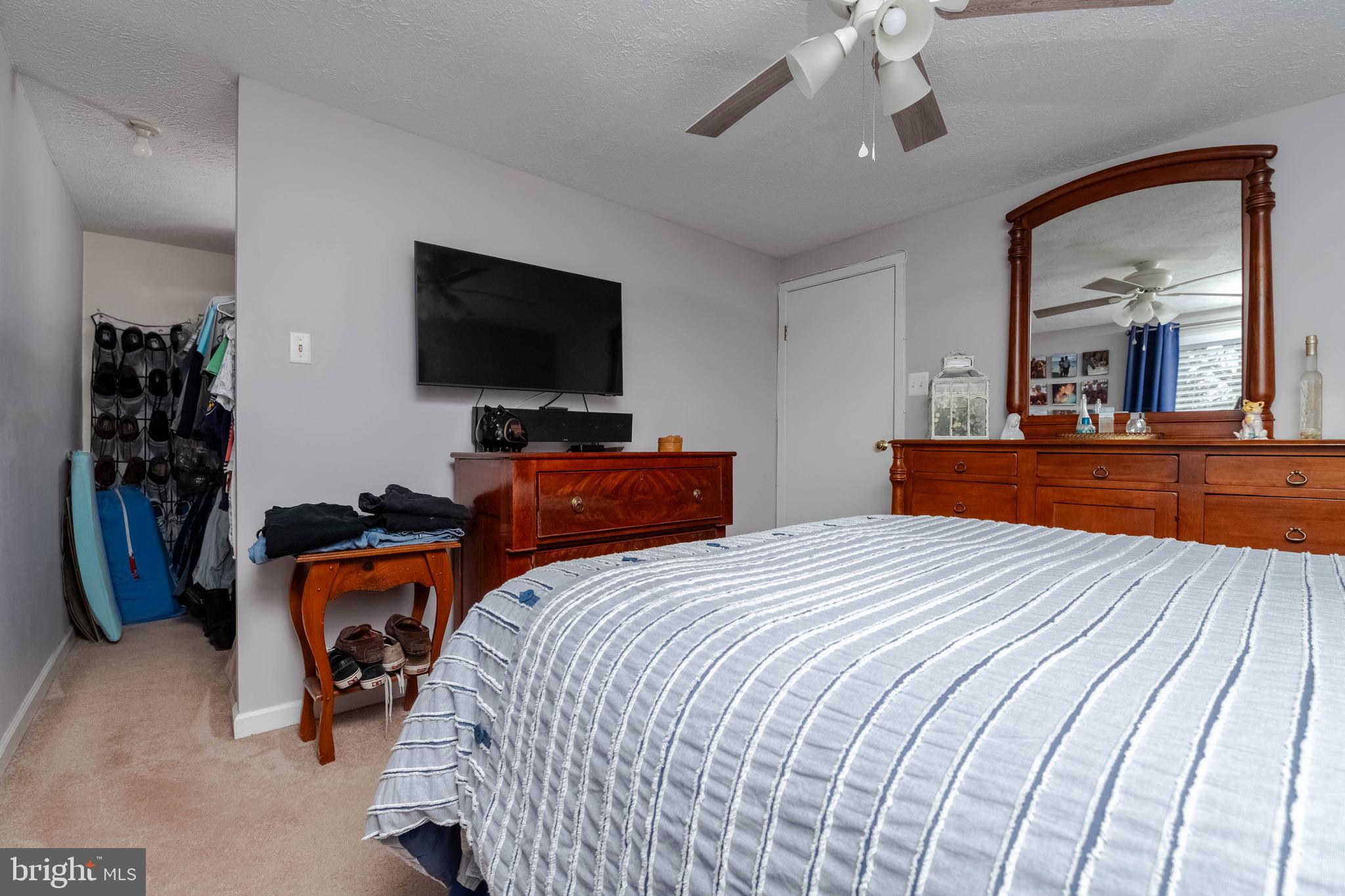 HAMPSTEAD VALLEY - Residential