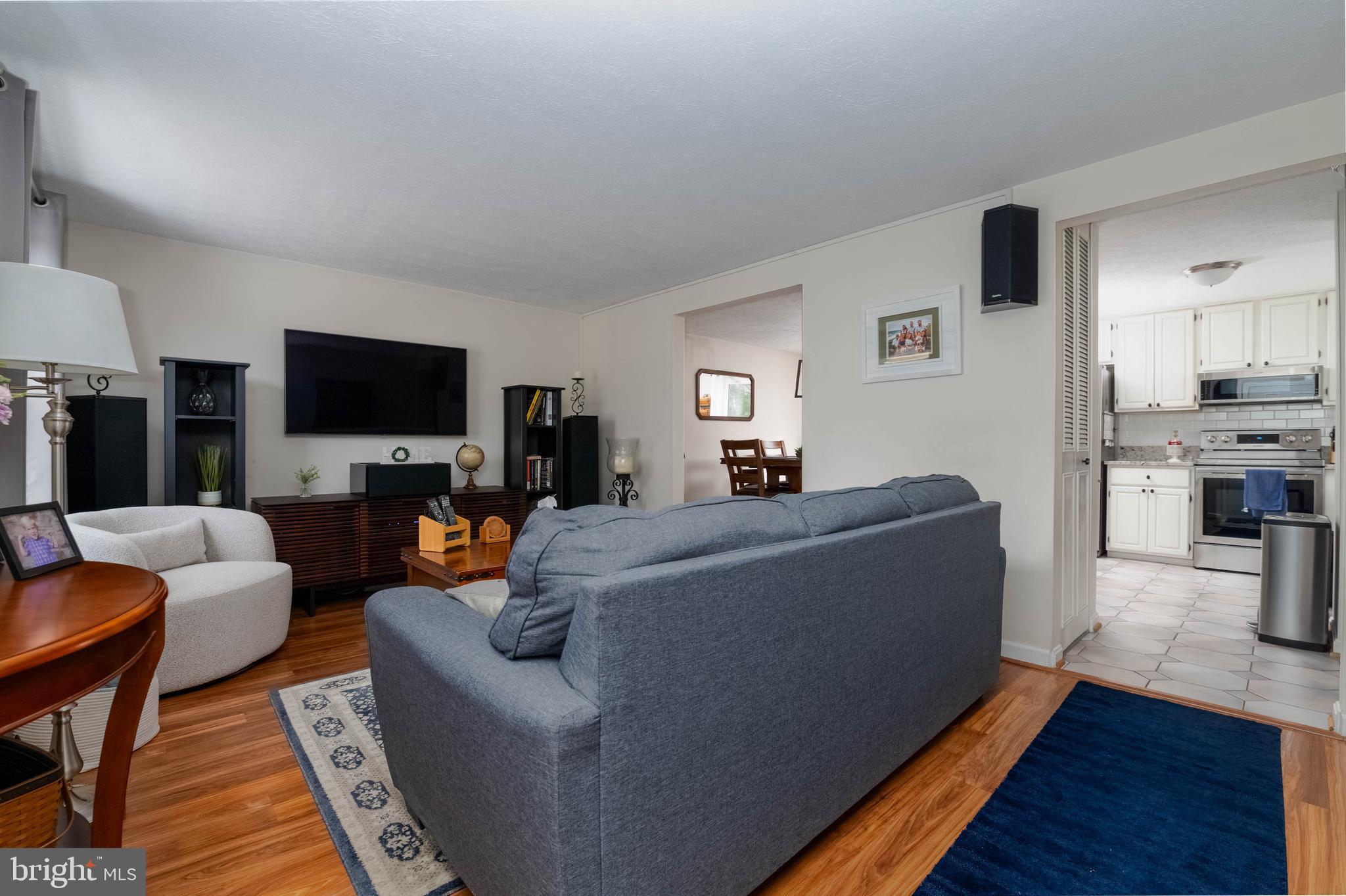 HAMPSTEAD VALLEY - Residential