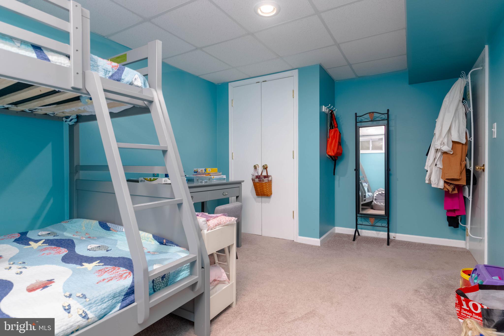 HAMPSTEAD VALLEY - Residential