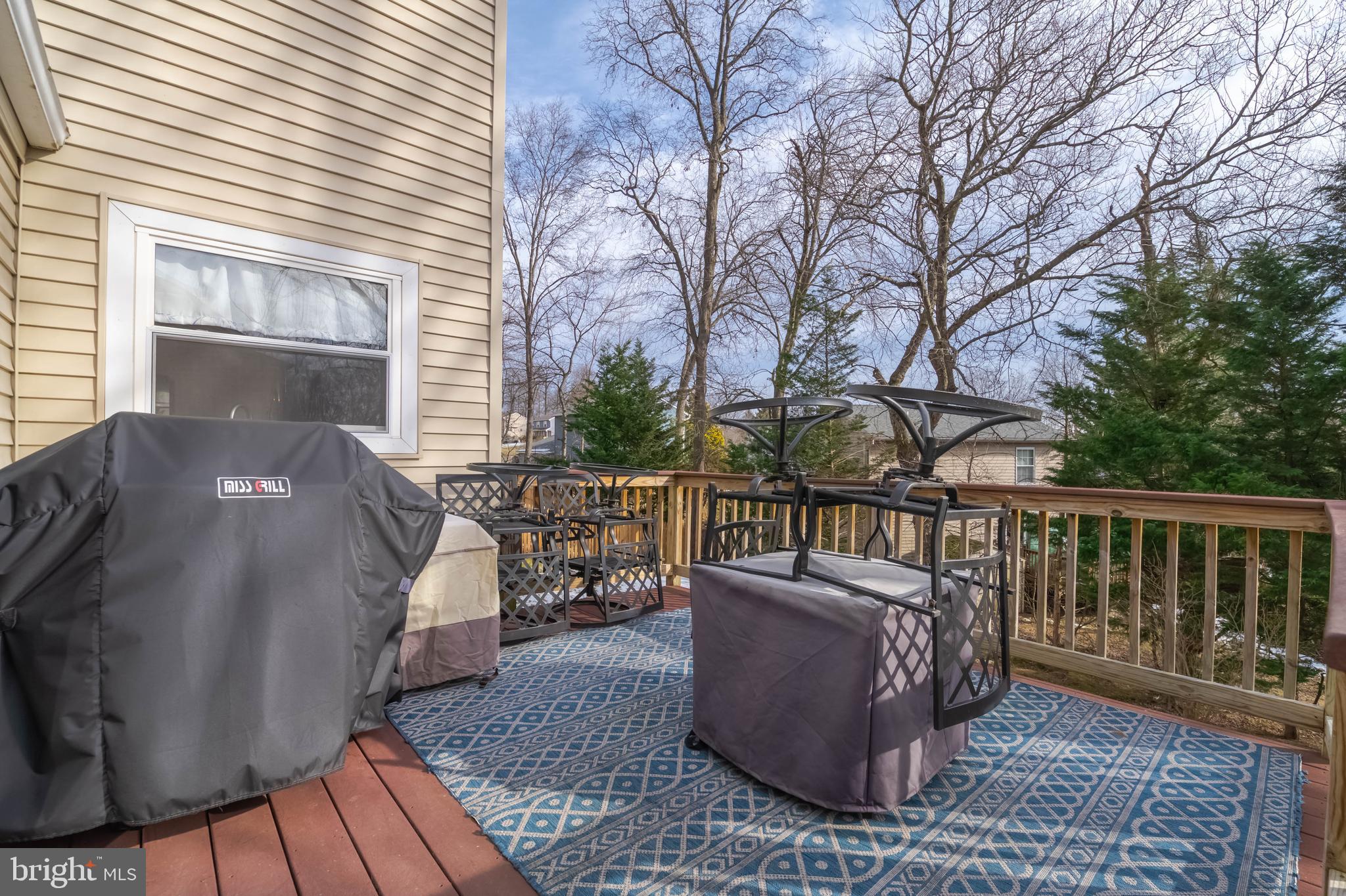 HAMPSTEAD VALLEY - Residential