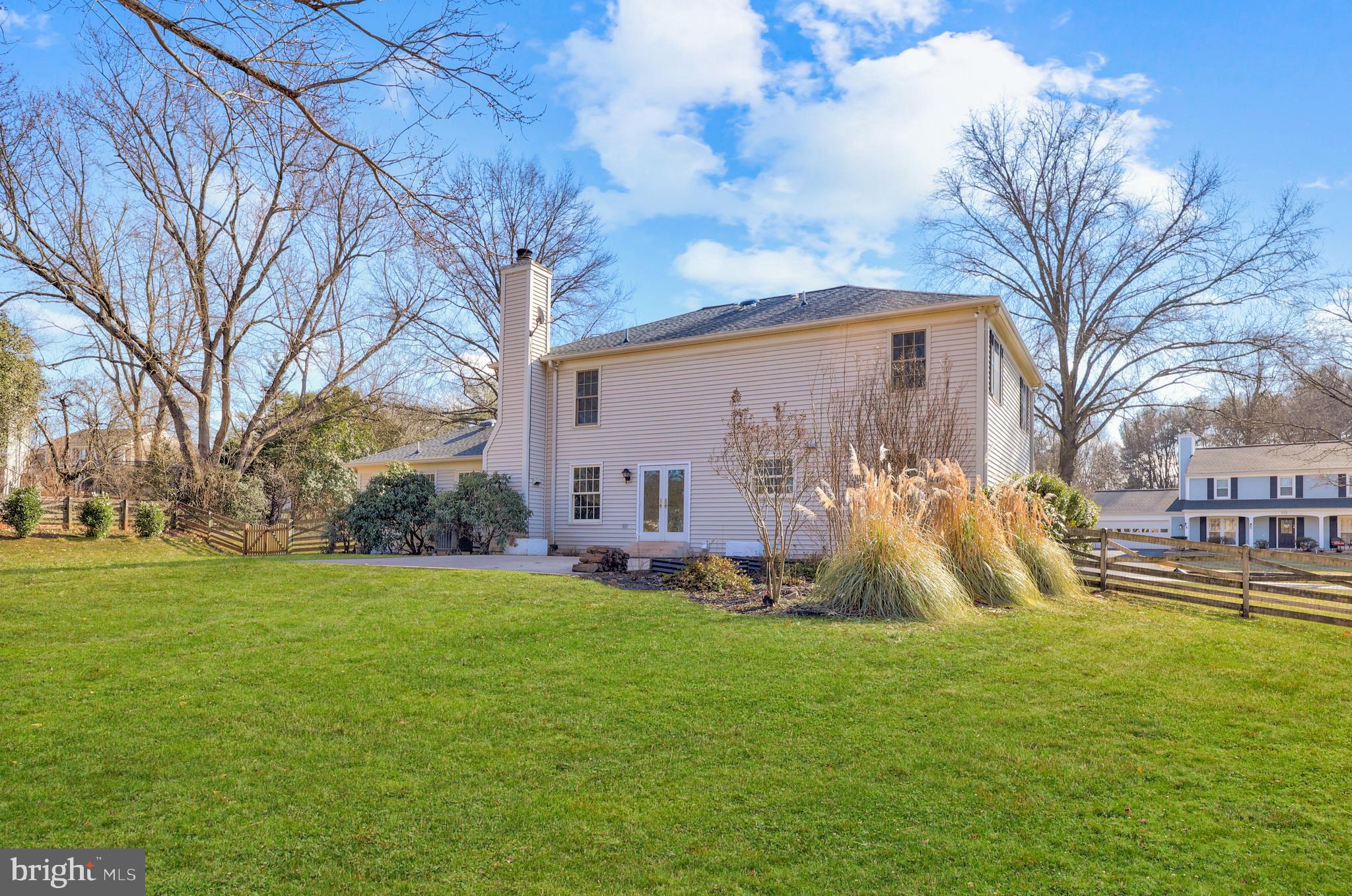 COUNTRYSIDE - Residential