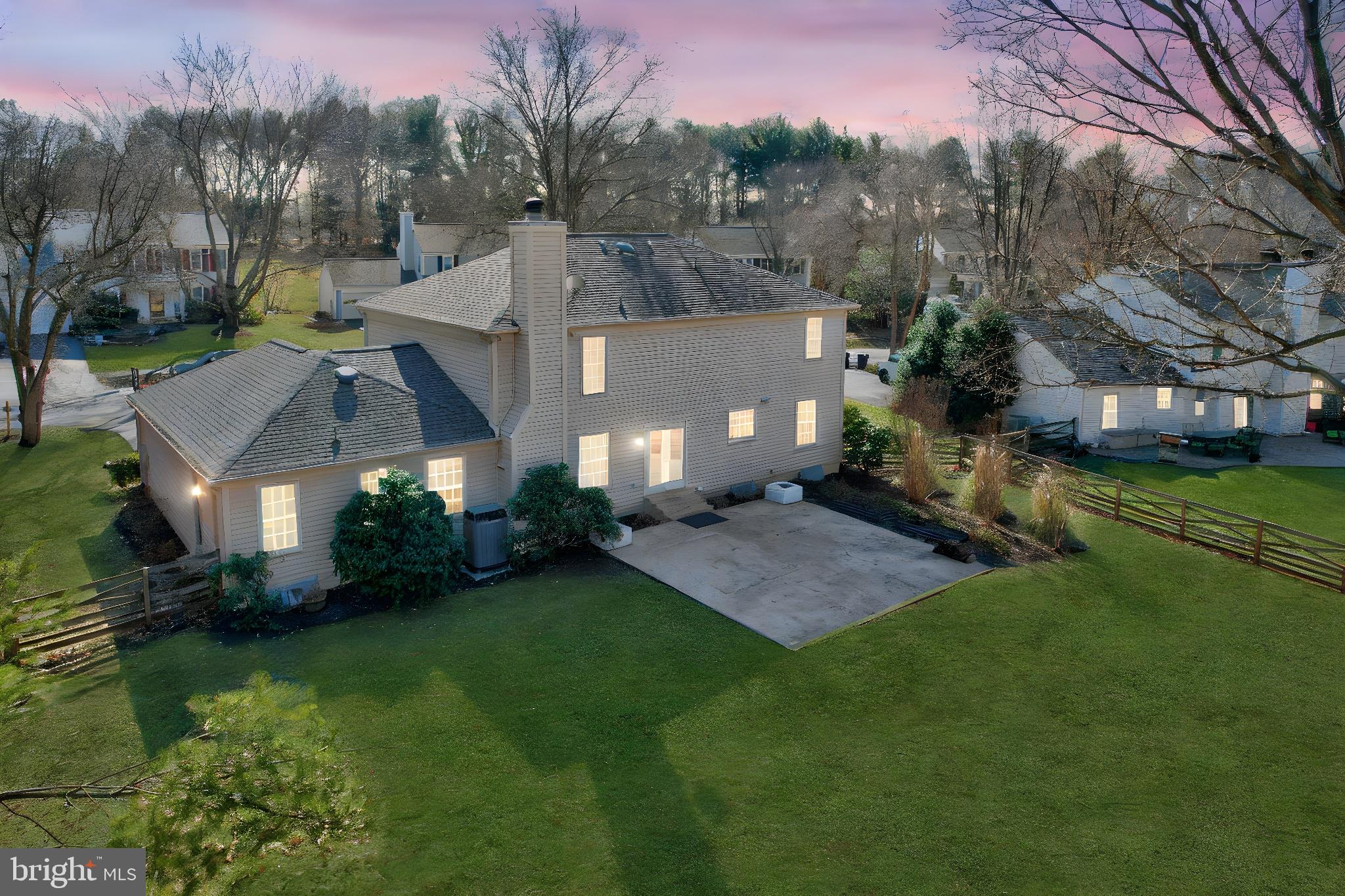 COUNTRYSIDE - Residential