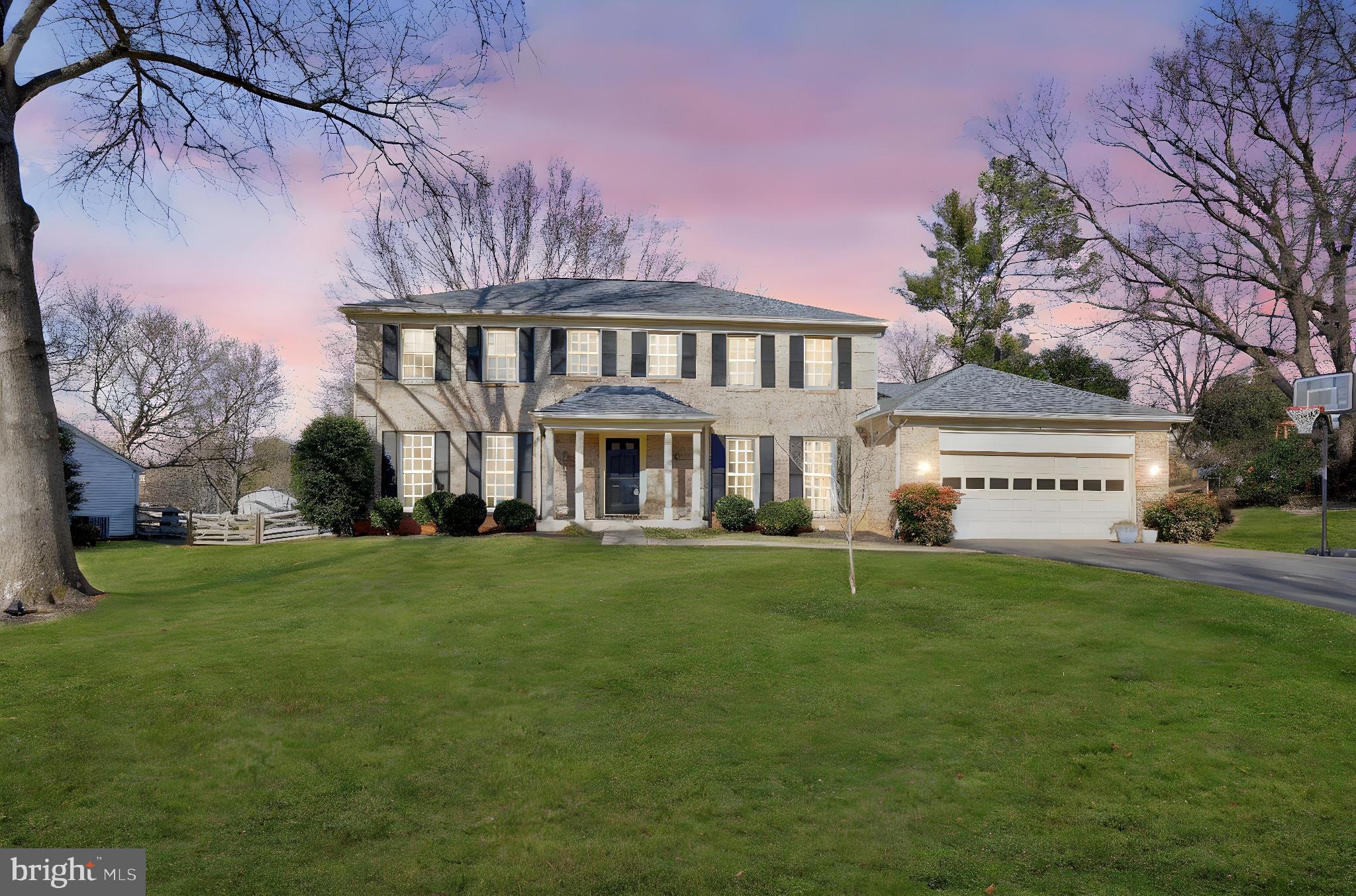 COUNTRYSIDE - Residential