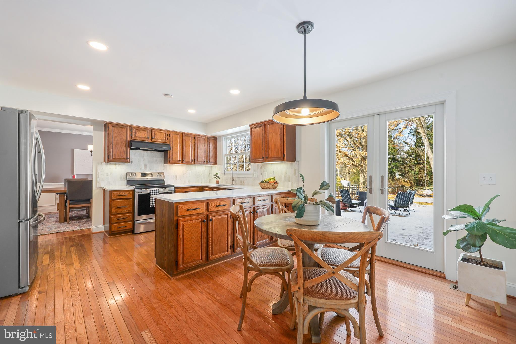 COUNTRYSIDE - Residential