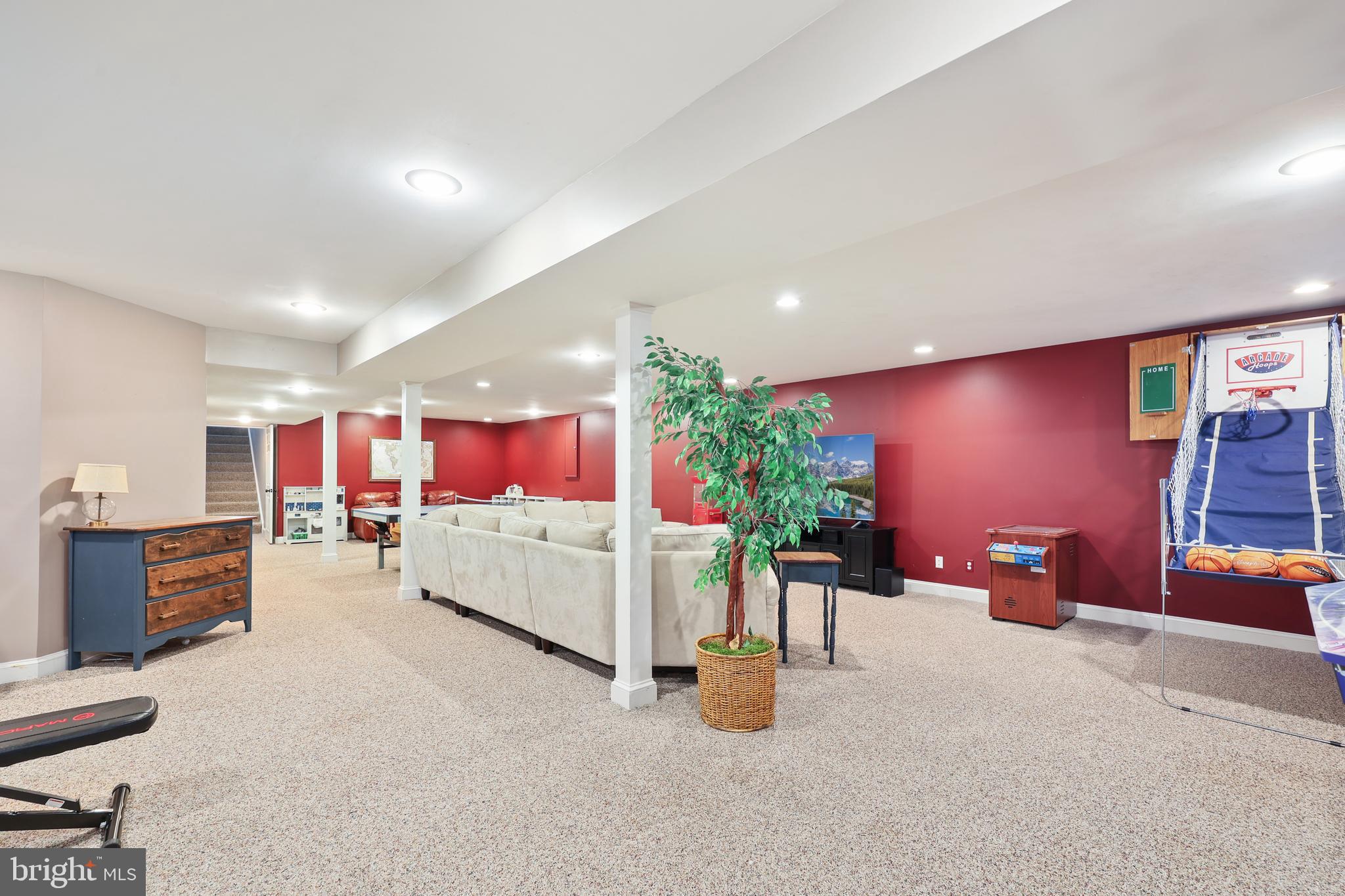 COUNTRYSIDE - Residential