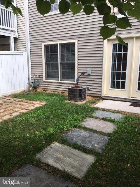 KING FARM - Residential Lease