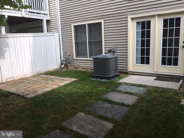 KING FARM - Residential Lease