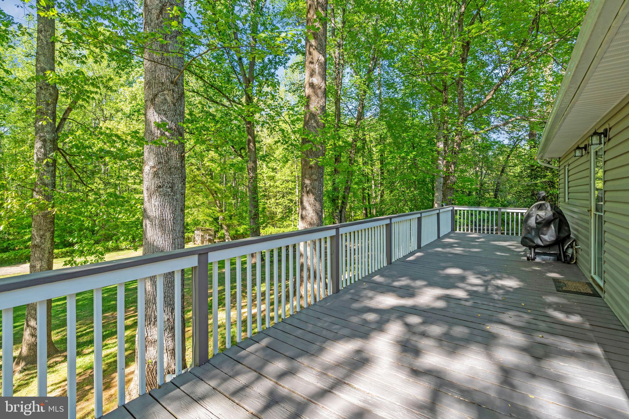 HIDDEN LAKE - Residential